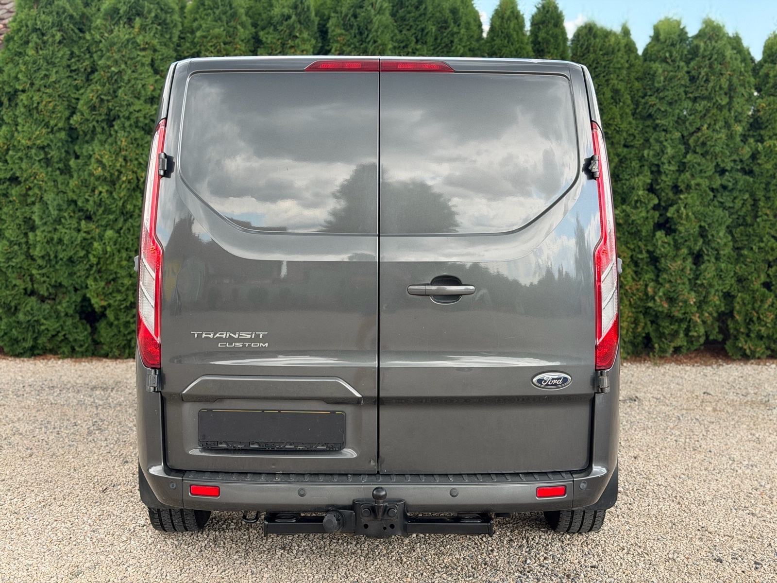 Ford Transit Custom 2,2 D * 5 Sjedala i tovarni prostor*, fotografija 8