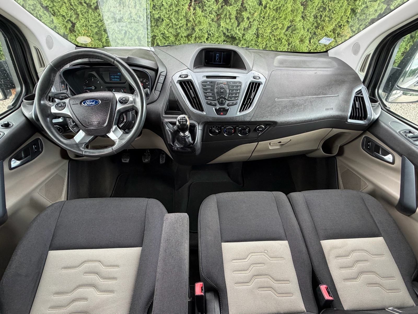 Ford Transit Custom 2,2 D * 5 Sjedala i tovarni prostor*, fotografija 17