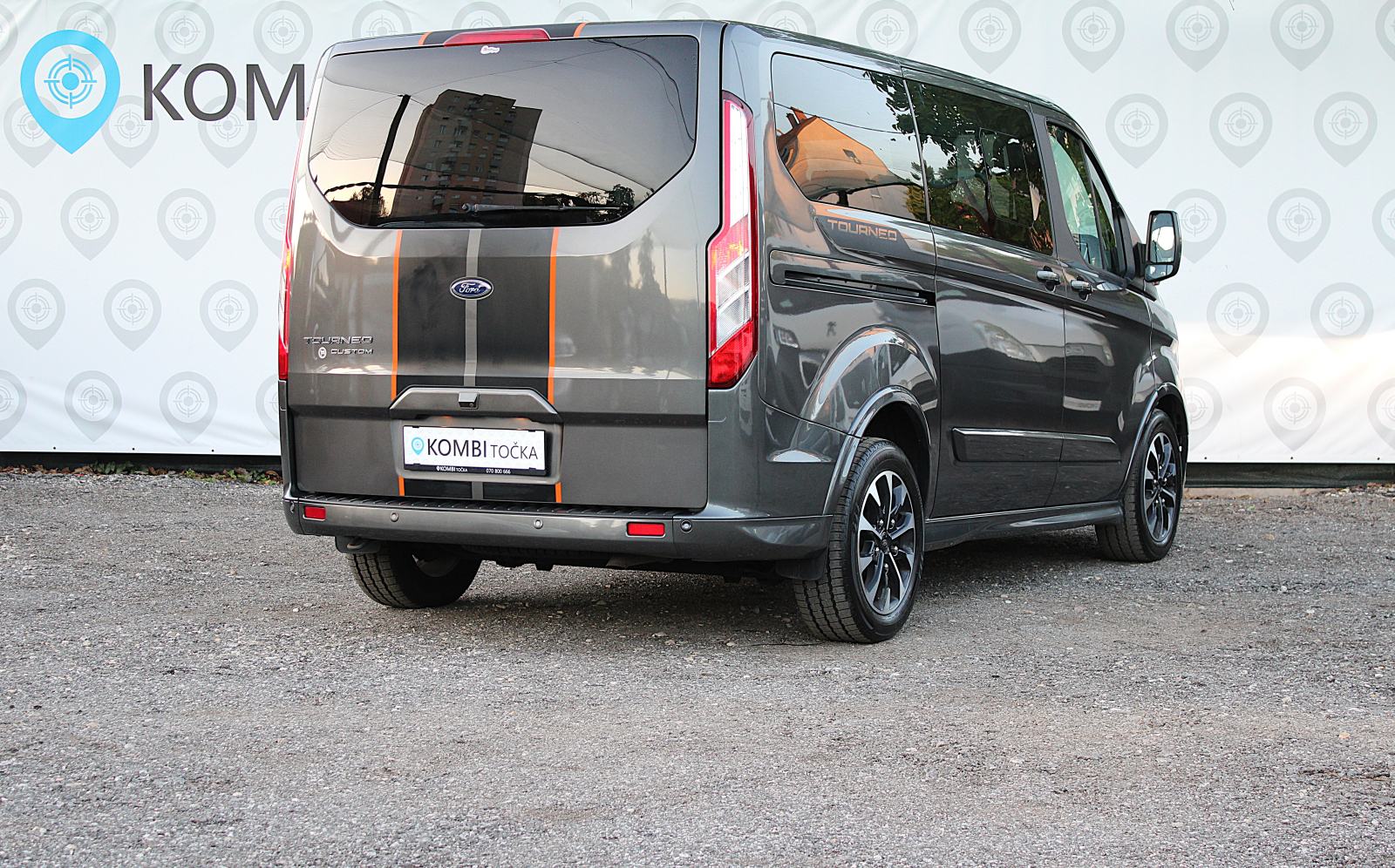 Ford Transit Custom SPORT 2.0TDCi 8sed.-avt.-185hp, fotografija 6