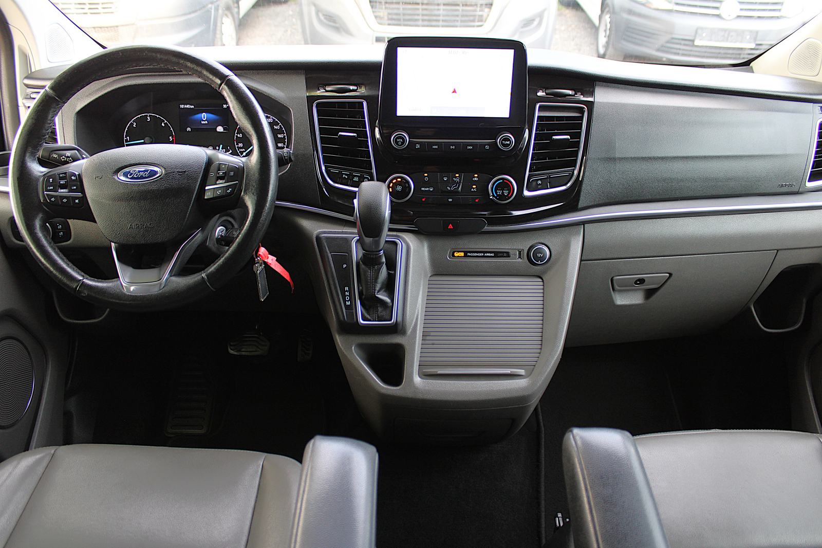 Ford Transit Custom TITANIUM X 2.0TDCi 8sed.-avt.-185hp-2xKLIMA, fotografija 14