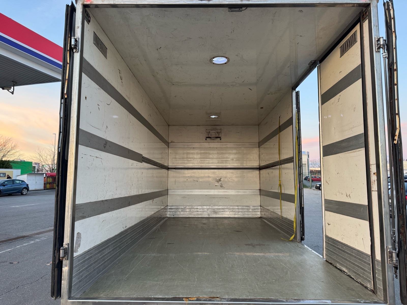 Ford Transit Kombi 350 2,4 LWB/3750/svk, fotografija 11