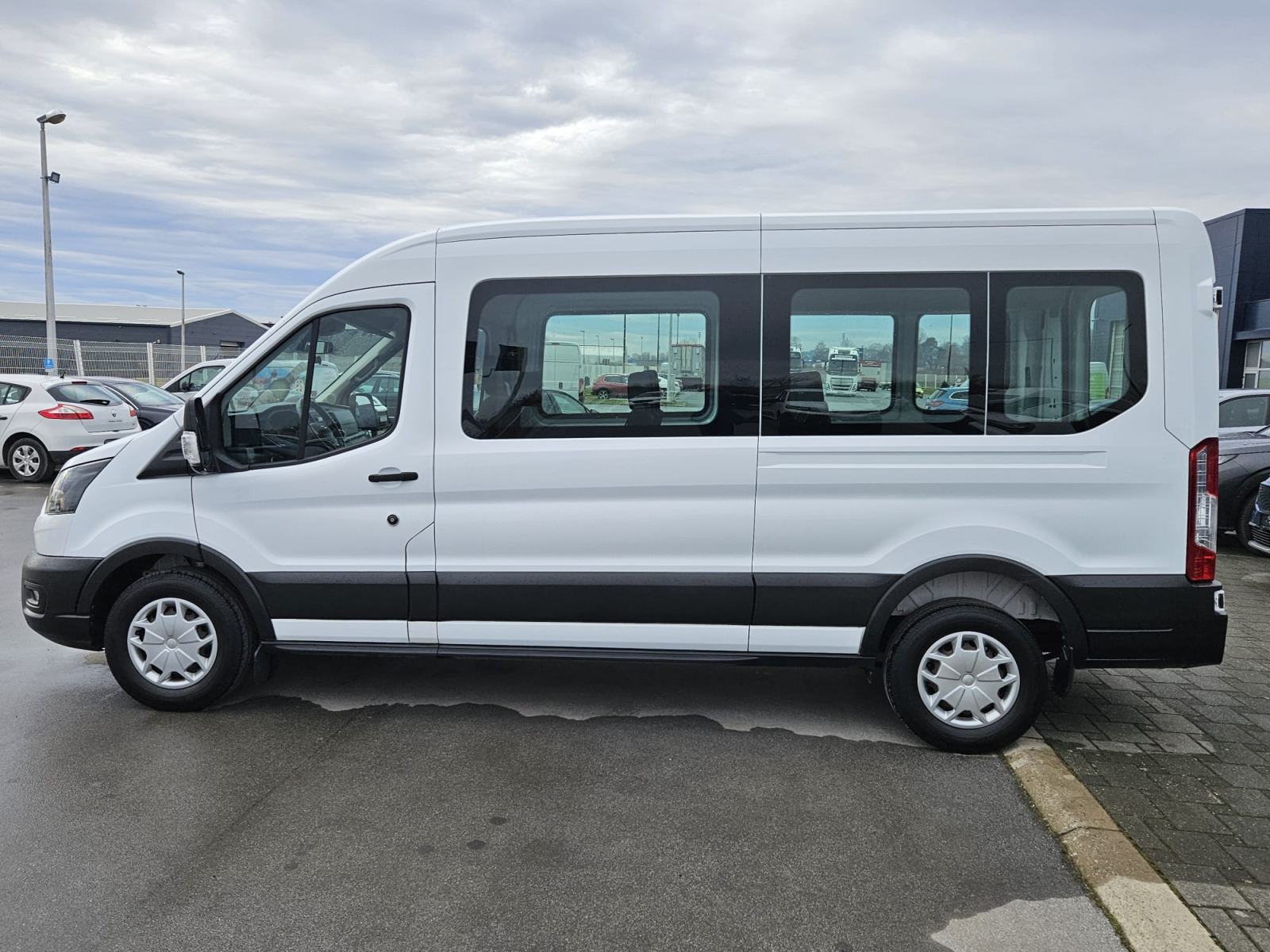 FORD TRANSIT 2,0 TDCi MHEV 130 KS, 9 SJEDALA,U PDV-u,ODLIČAN.PRILIKA, fotografija 4