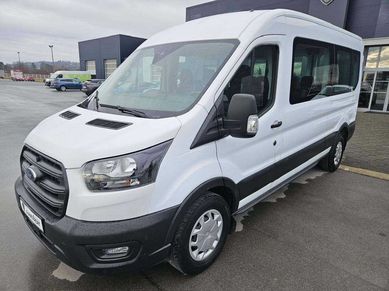 FORD TRANSIT 2,0 TDCi MHEV 130 KS, 9 SJEDALA,U PDV-u,ODLIČAN.PRILIKA, fotografija 3