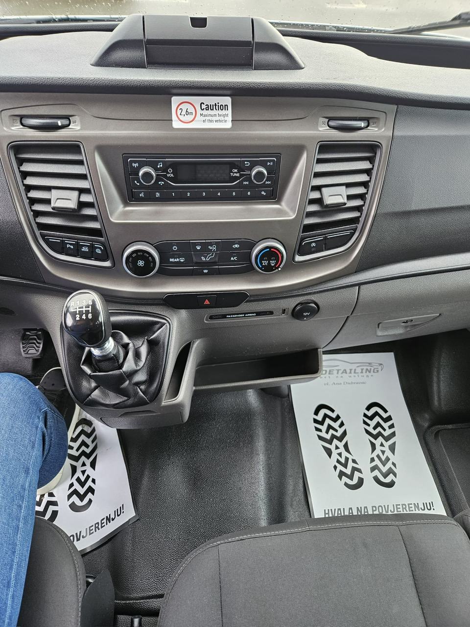 FORD TRANSIT 2,0 TDCi MHEV 130 KS, 9 SJEDALA,U PDV-u,ODLIČAN.PRILIKA, fotografija 13