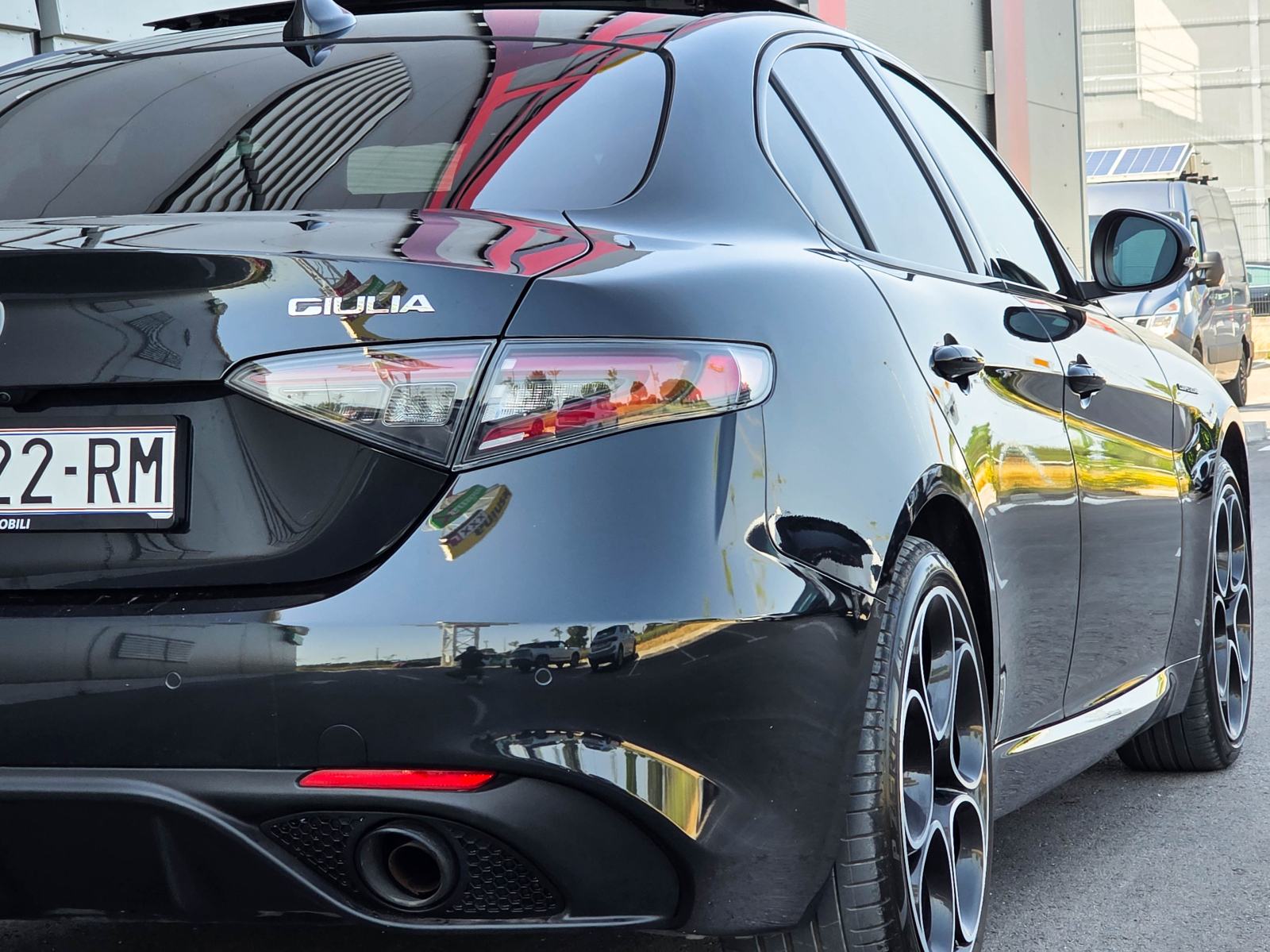 Giulia 2.0 Turbo Q4 Competizione |12/2023 |Pano |280 ks |H&K |JAMSTVO, fotografija 10