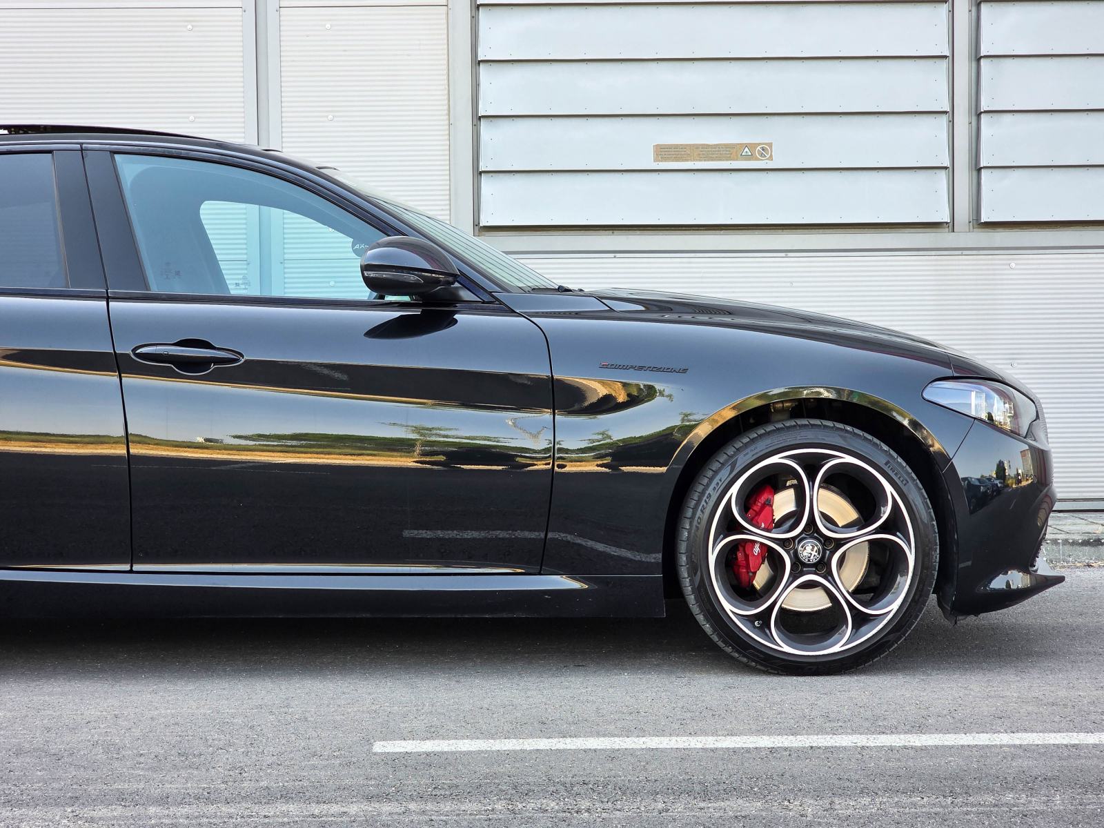 Giulia 2.0 Turbo Q4 Competizione |12/2023 |Pano |280 ks |H&K |JAMSTVO, fotografija 14