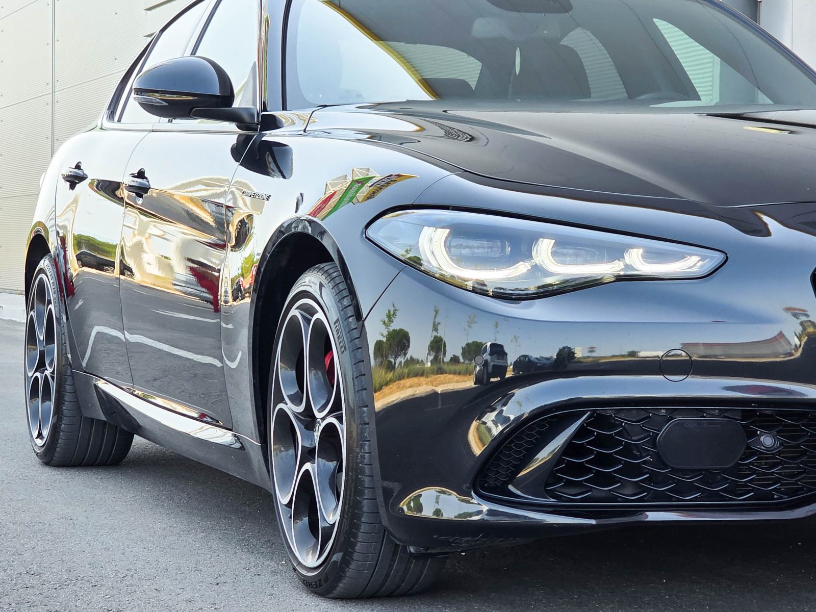 Giulia 2.0 Turbo Q4 Competizione |12/2023 |Pano |280 ks |H&K |JAMSTVO, fotografija 16