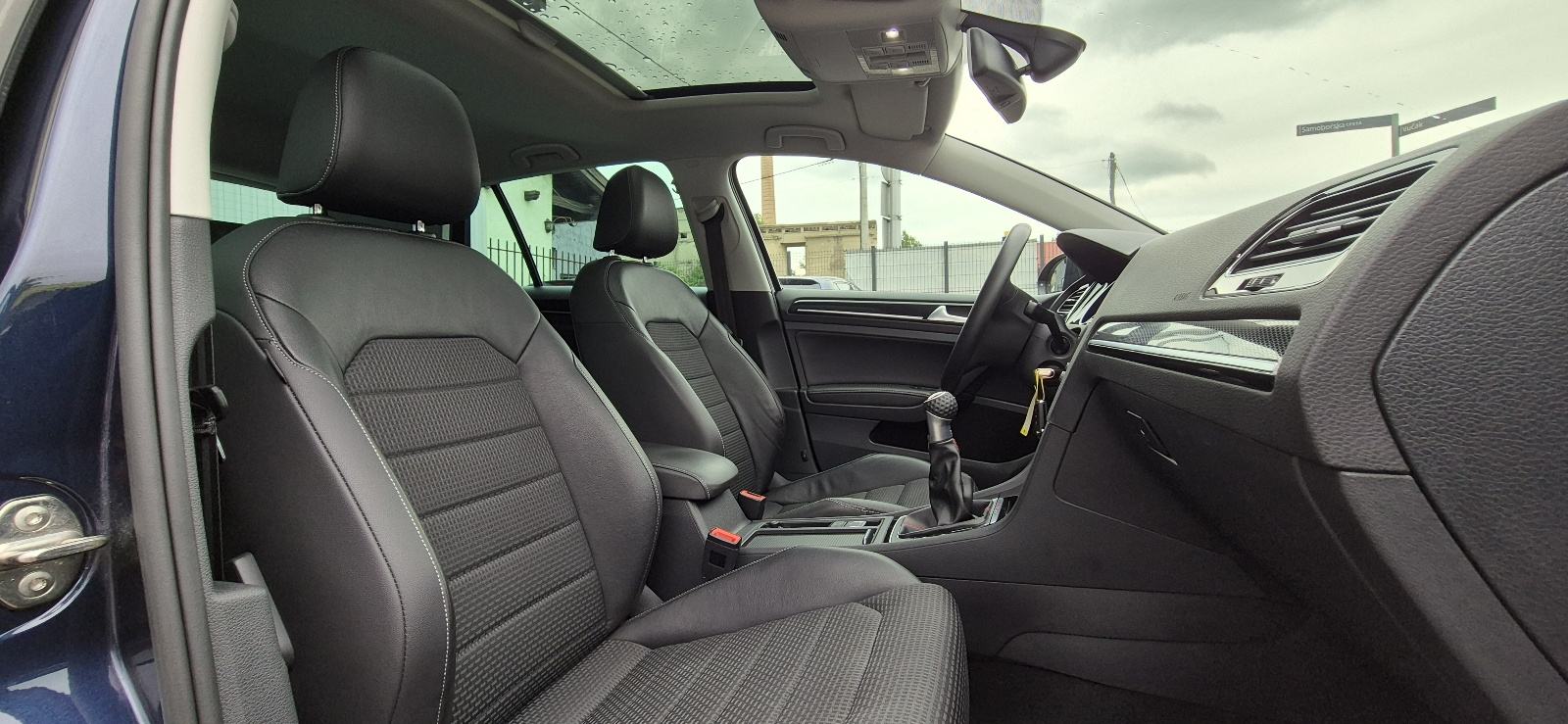 Golf 2.0 tdi R line 4×4 navi xenon pano alu 18 pdc velki mali servis, fotografija 15