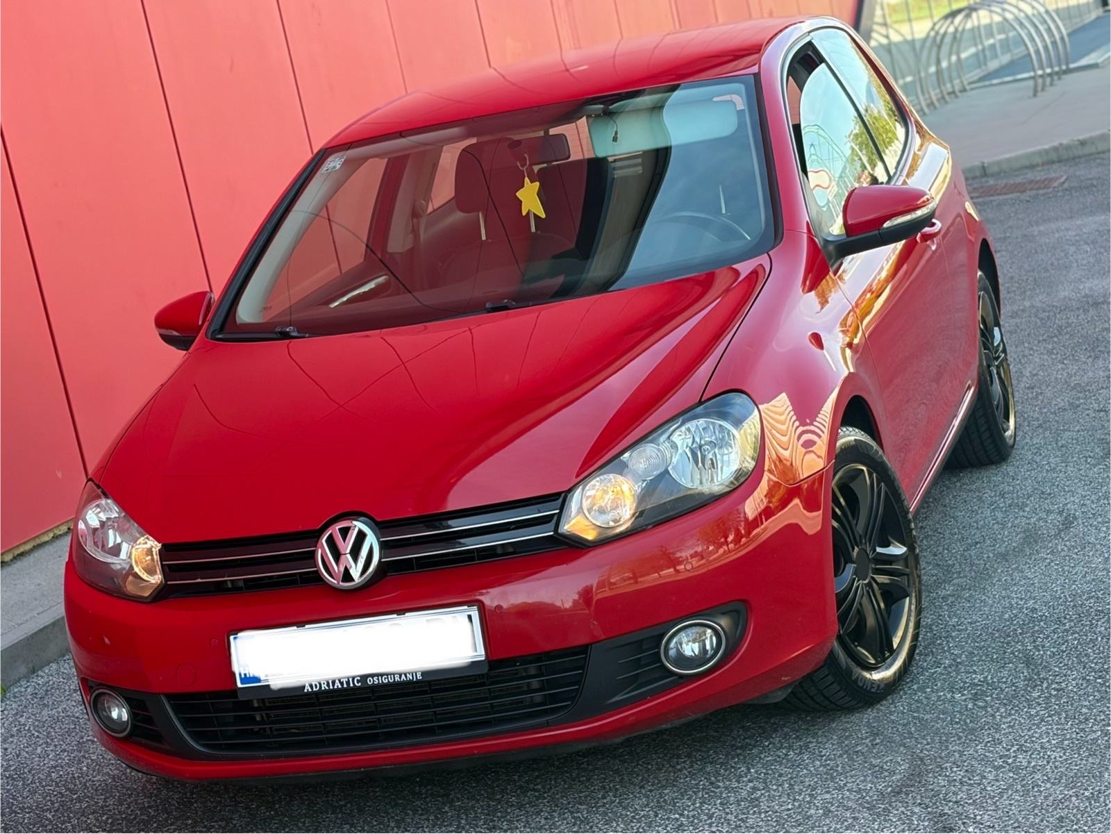 GOLF 6 1,4 TSI TURBO 130 KS CRVENA METALIK BOJA KAO NOV!!!, fotografija 1