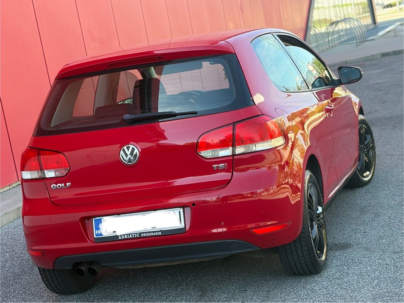 GOLF 6 1,4 TSI TURBO 130 KS CRVENA METALIK BOJA KAO NOV!!!, fotografija 2
