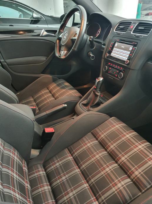 Golf 6 GTI, reg. 3/2027, 48000km, fotografija 6