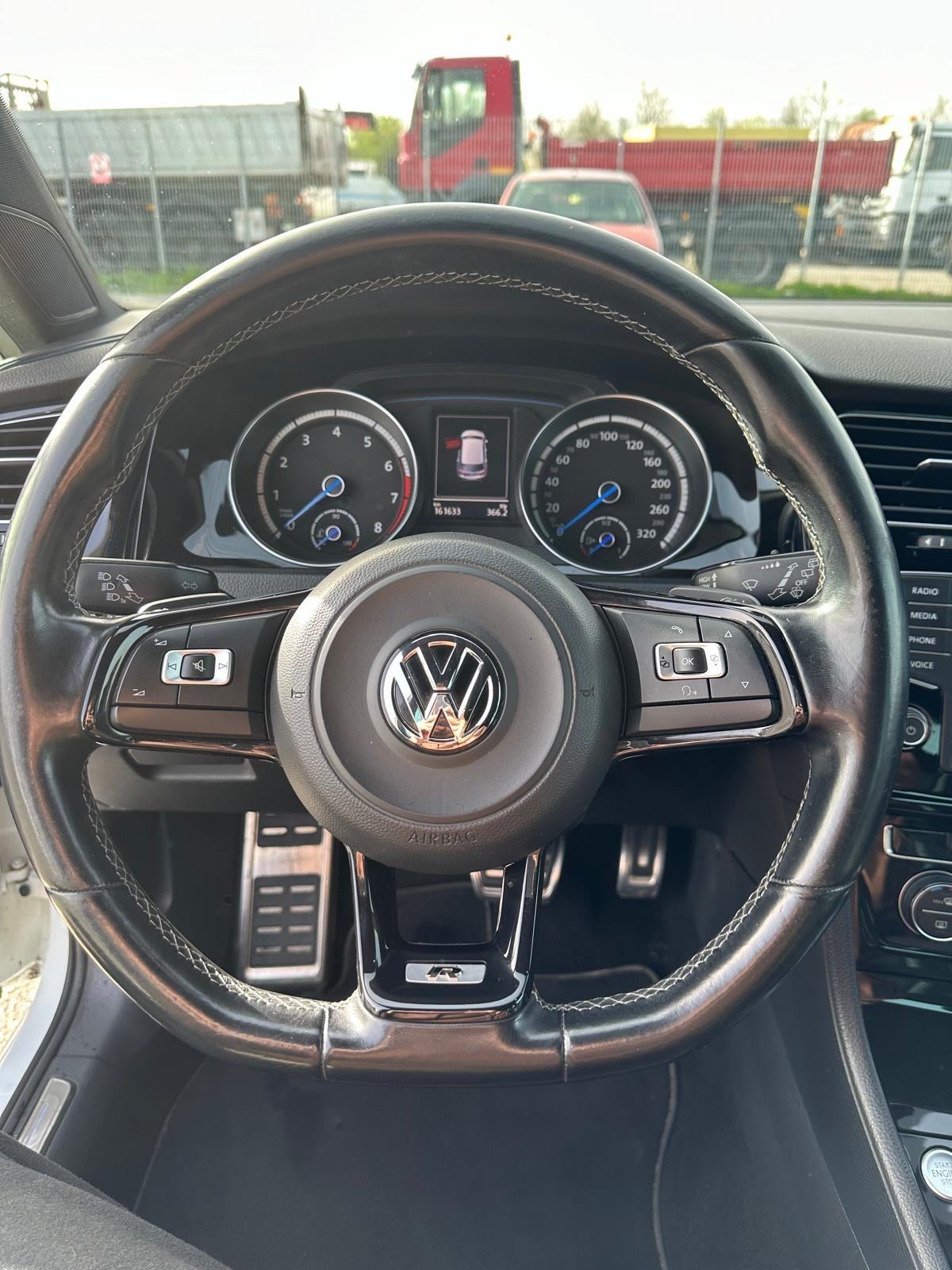 VW Golf 7 R, fotografija 14