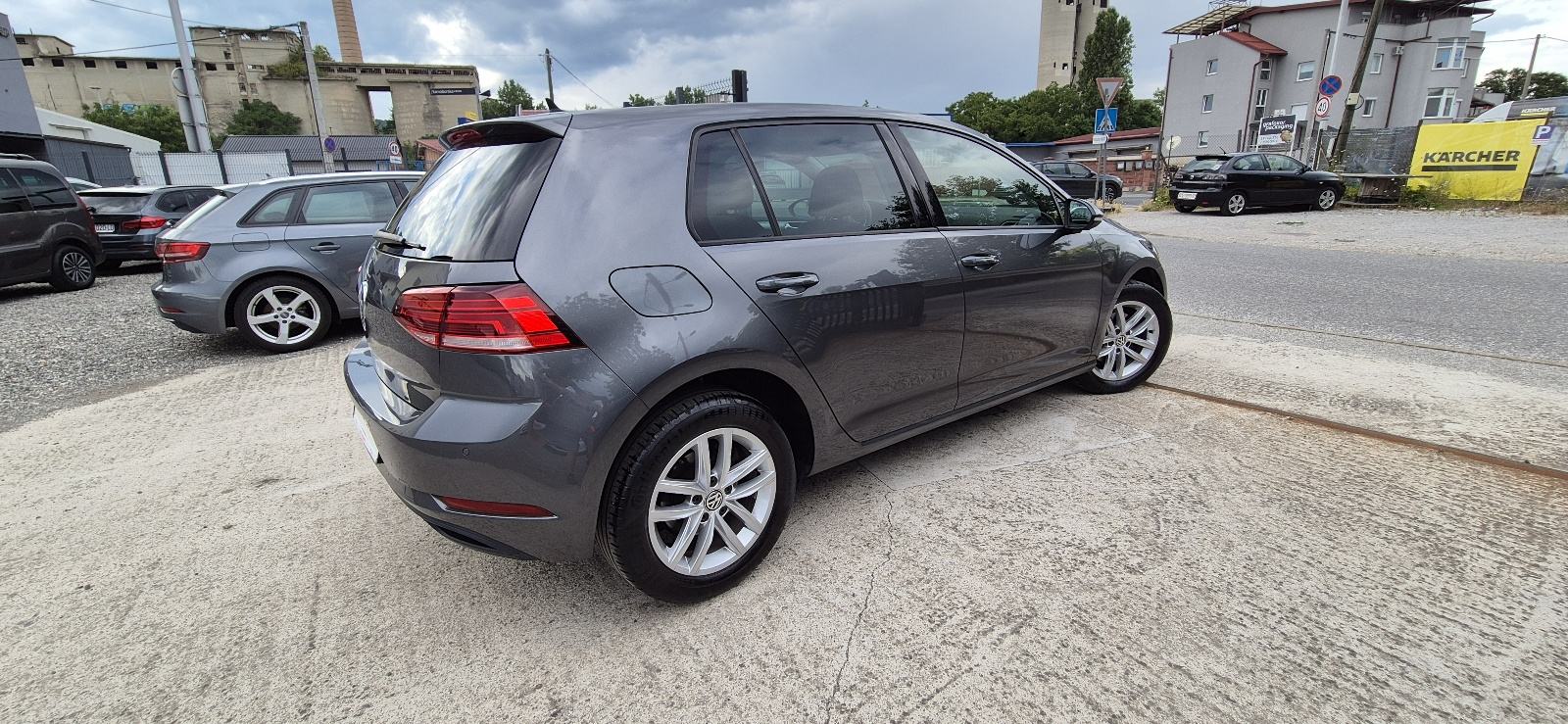 Golf 7.5 1.6 tdi servisna 99 tkm navi aut klima pdc alu, fotografija 3