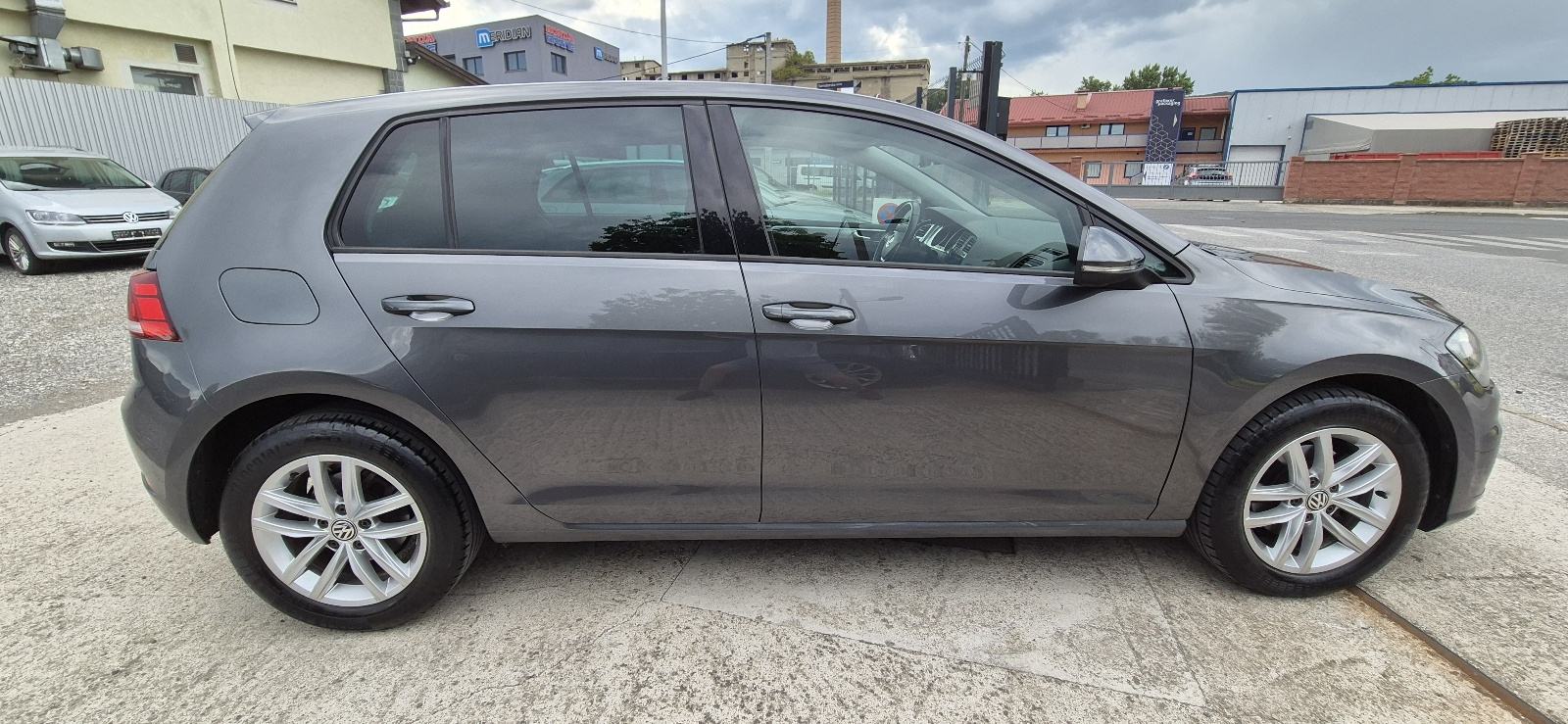 Golf 7.5 1.6 tdi servisna 99 tkm navi aut klima pdc alu, fotografija 5