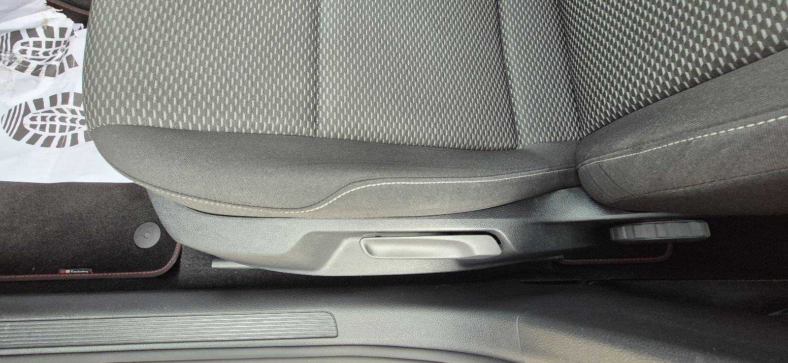 Golf 7.5 1.6 tdi servisna 99 tkm navi aut klima pdc alu, fotografija 19