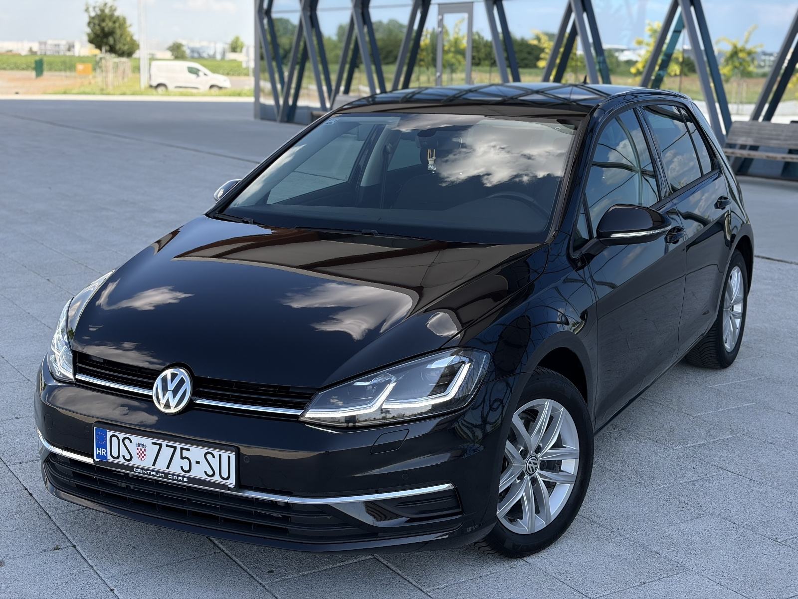 GOLF 7.5 1.6TDI *75TKM* (reg1god, MATRIX, navi), fotografija 4
