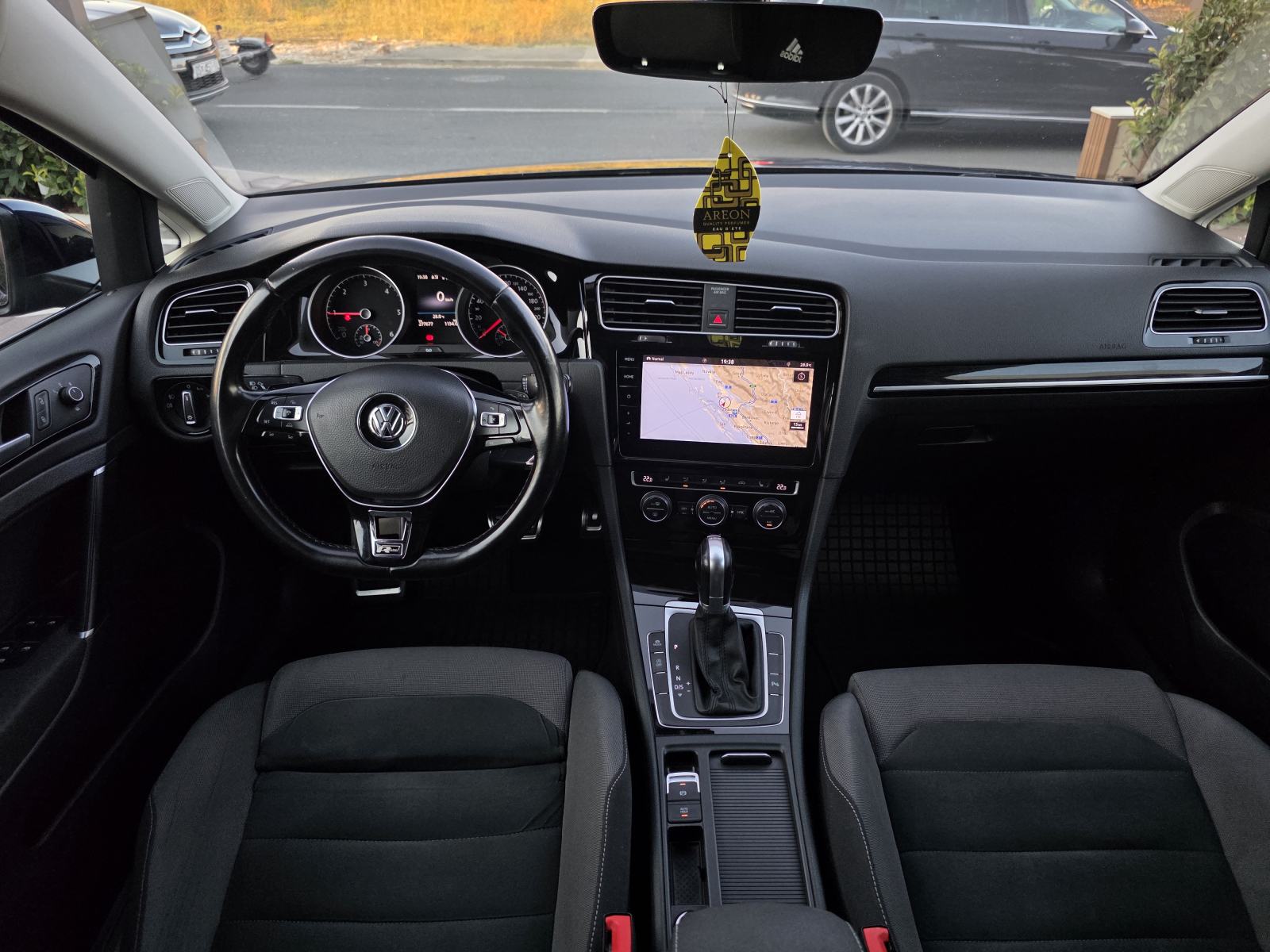 Golf 7.5 2,0 TDI Automatik, fotografija 13