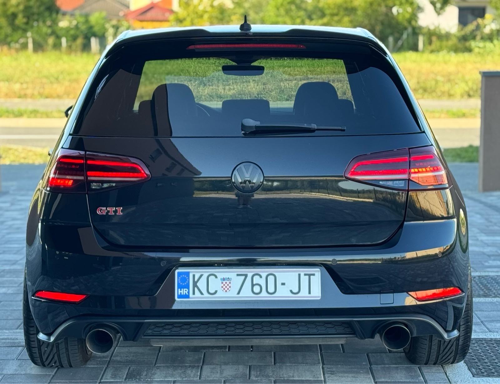 GOLF 7.5 GTI // PERFORMANCE // MILLTEK // DYNAUDIO // TEC GT7 19” //, fotografija 6
