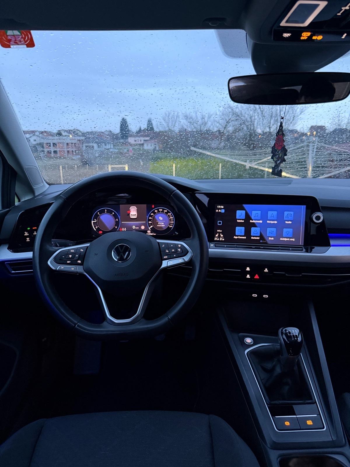 Golf 8 2022 Panorama 2.0tdi 150ks, IQ Lihts, Matrix-xeno-led., fotografija 12