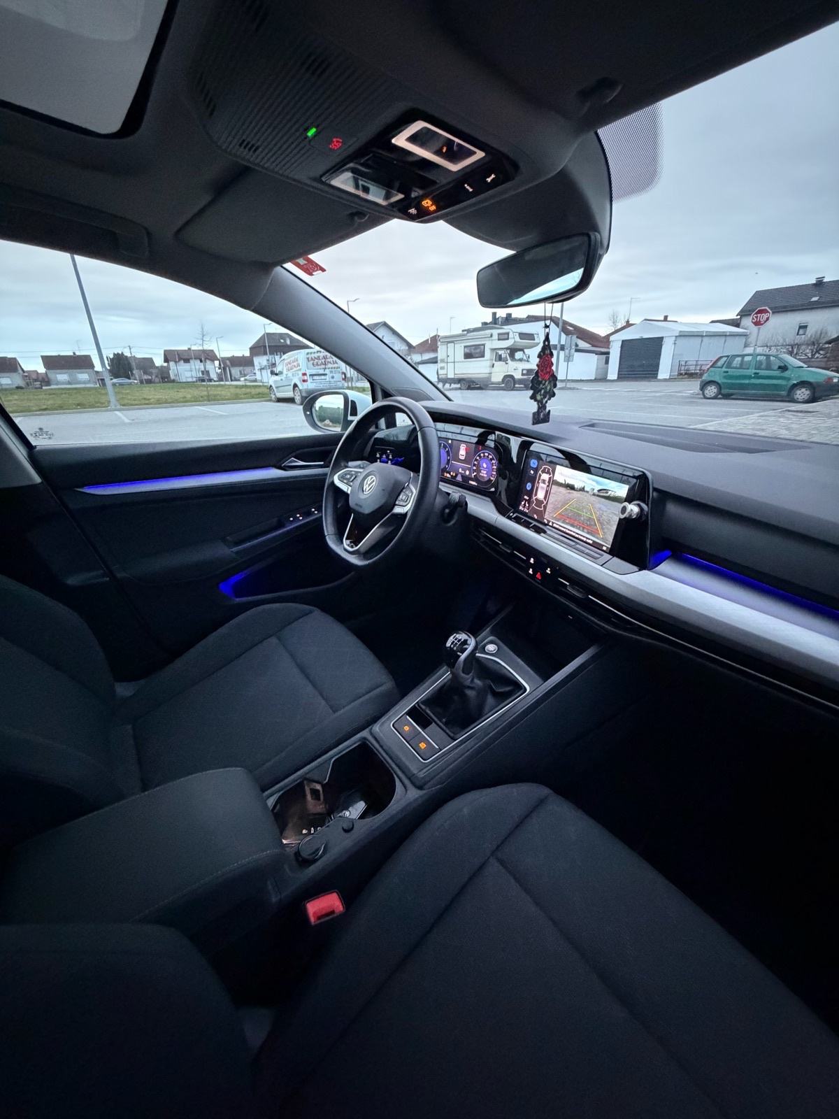 Golf 8 2022 Panorama 2.0tdi 150ks, IQ Lihts, Matrix-xeno-led., fotografija 13