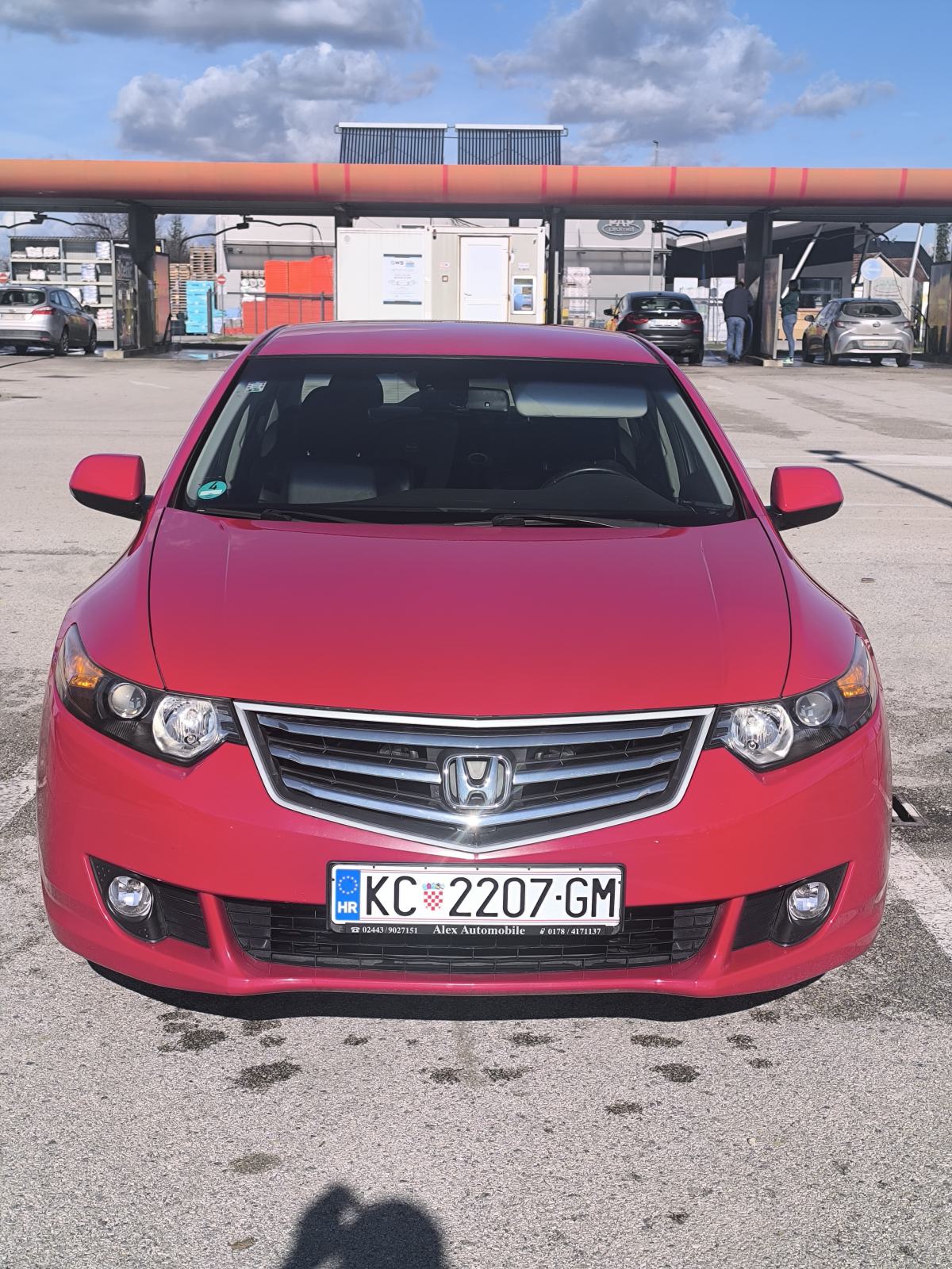 Honda Accord 2,0 i, pogled izvana - slika 1