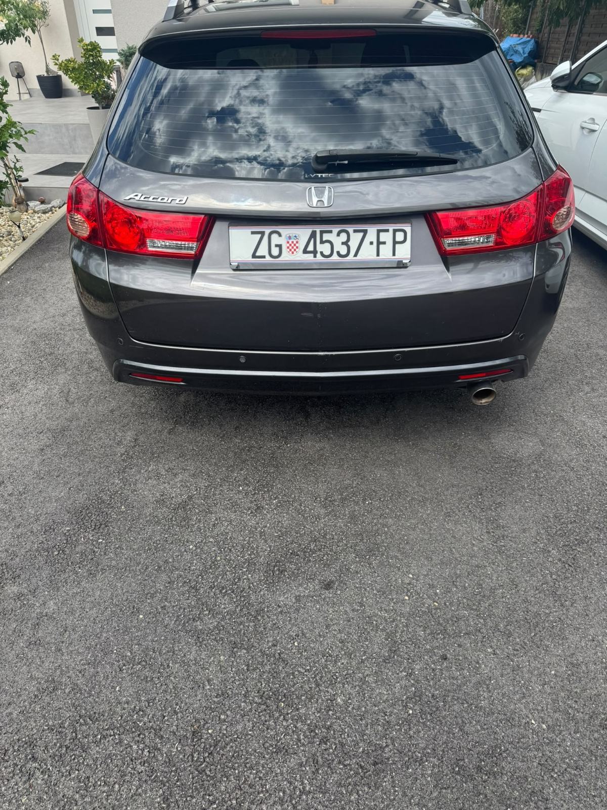 Honda Accord 2,0 i, fotografija 3
