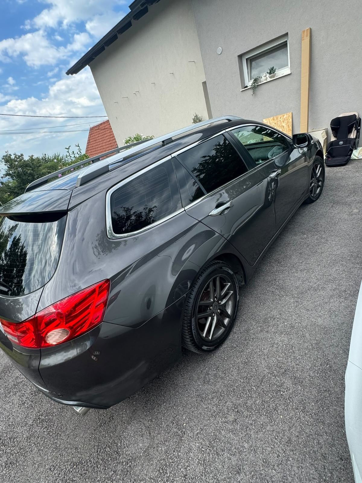 Honda Accord 2,0 i, fotografija 4