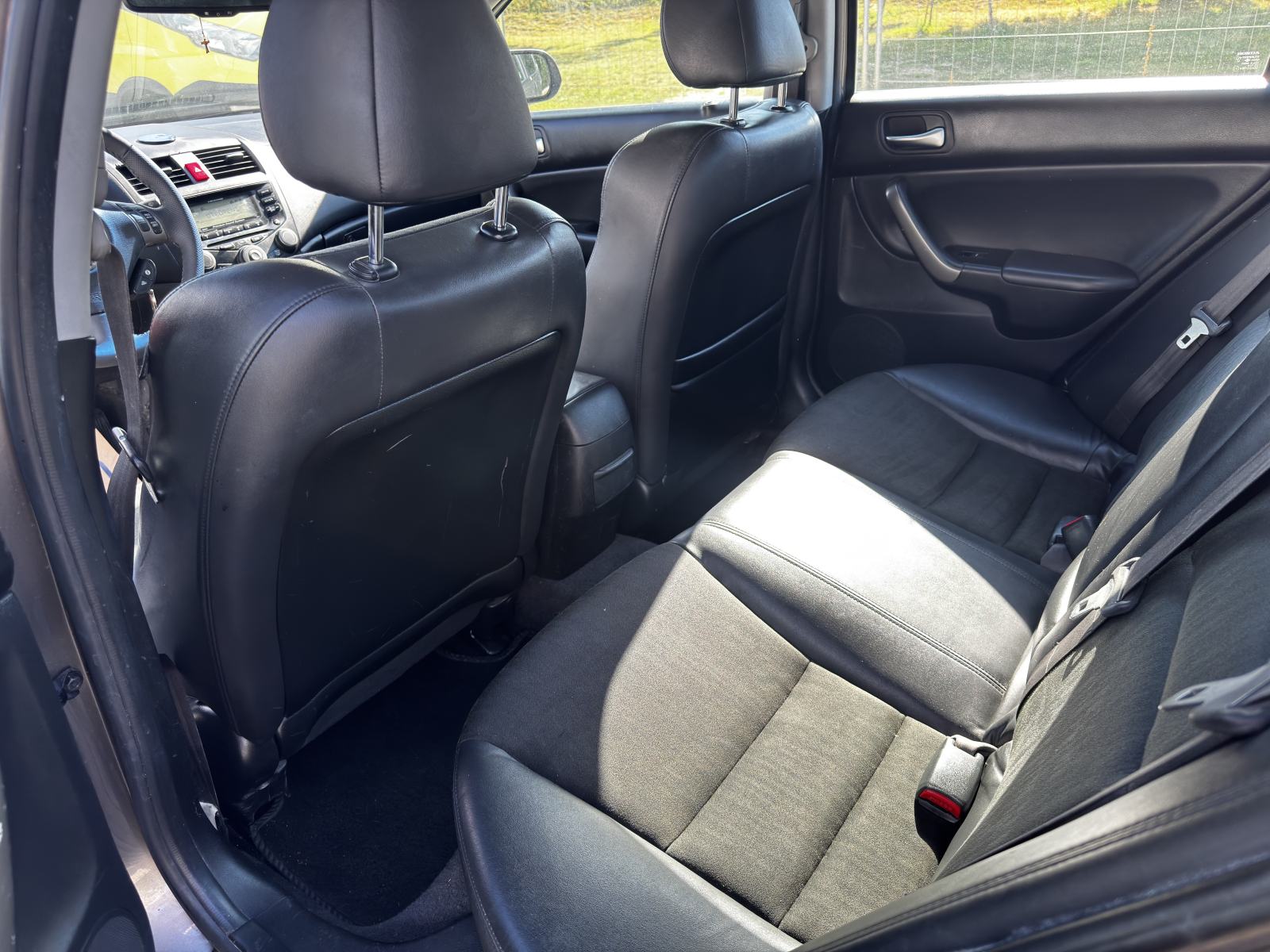 Honda Accord 2,2, 1 vlasnik, HR auto, servisna knjiga, fotografija 8