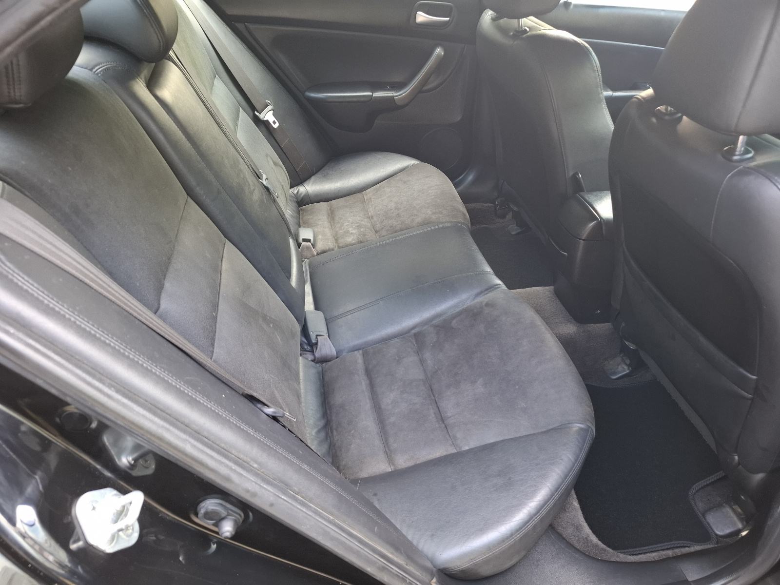 Honda Accord 2,2i-CDTi, fotografija 10