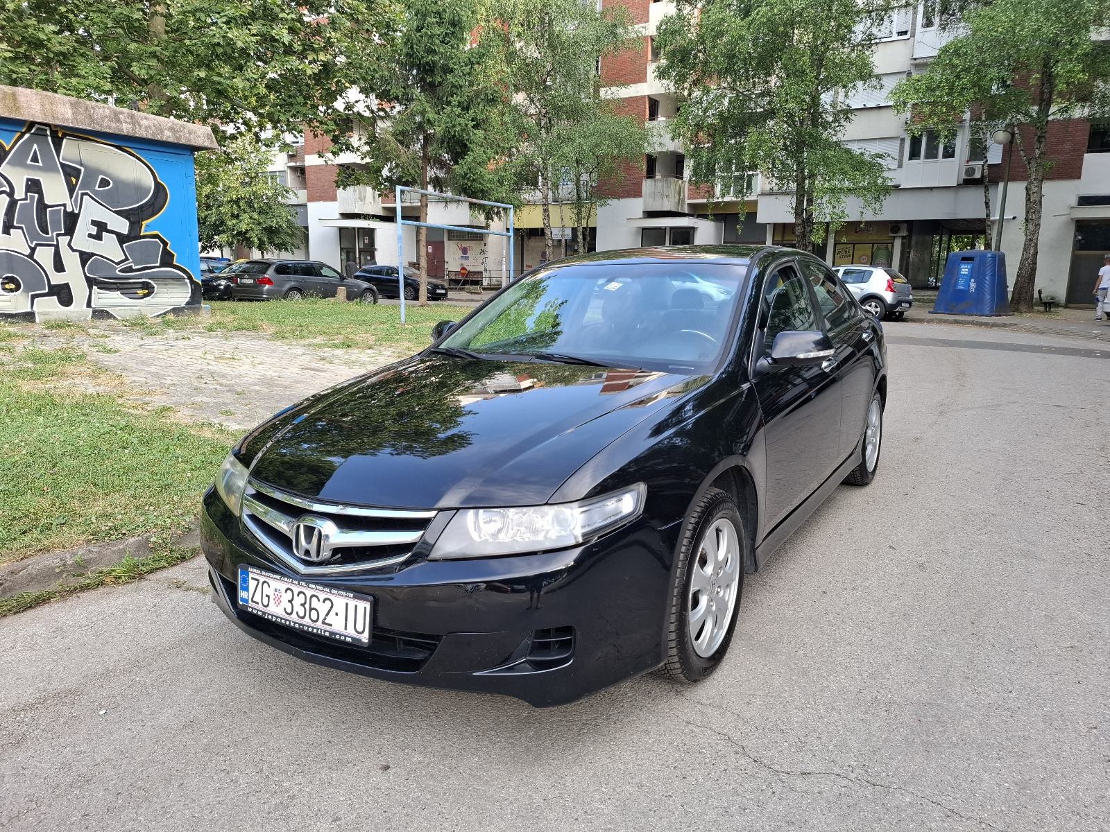 Honda Accord 2,2i-CDTi, fotografija 5