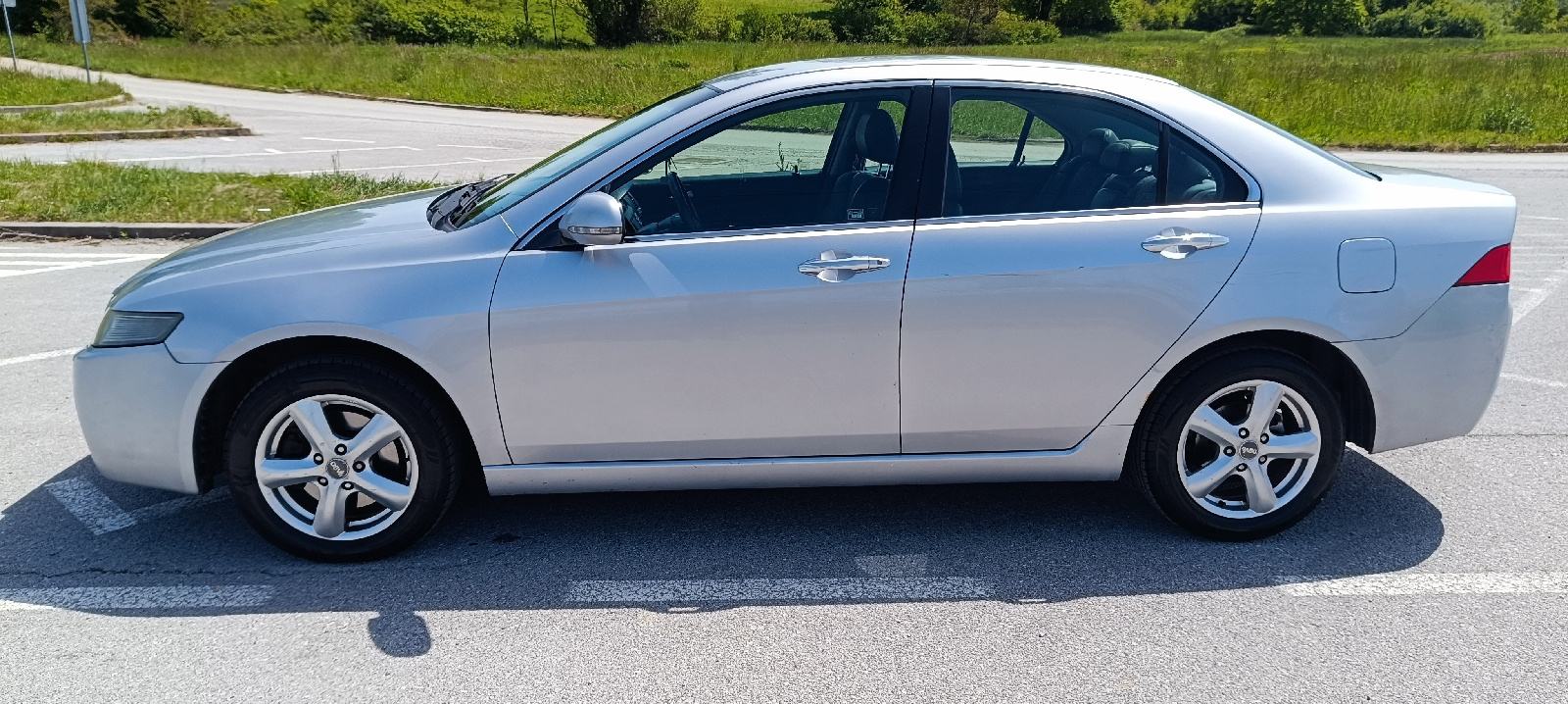 Honda Accord 2,2 3/2027 REG, fotografija 3