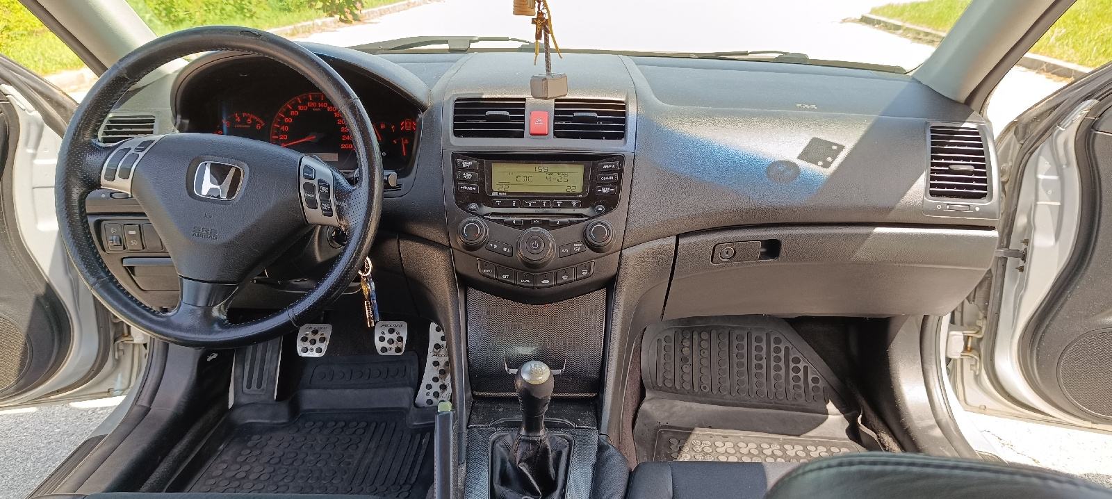 Honda Accord 2,2 3/2027 REG, fotografija 13
