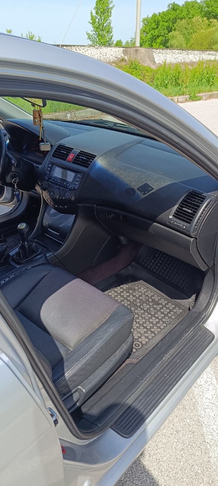 Honda Accord 2,2 3/2027 REG, fotografija 15
