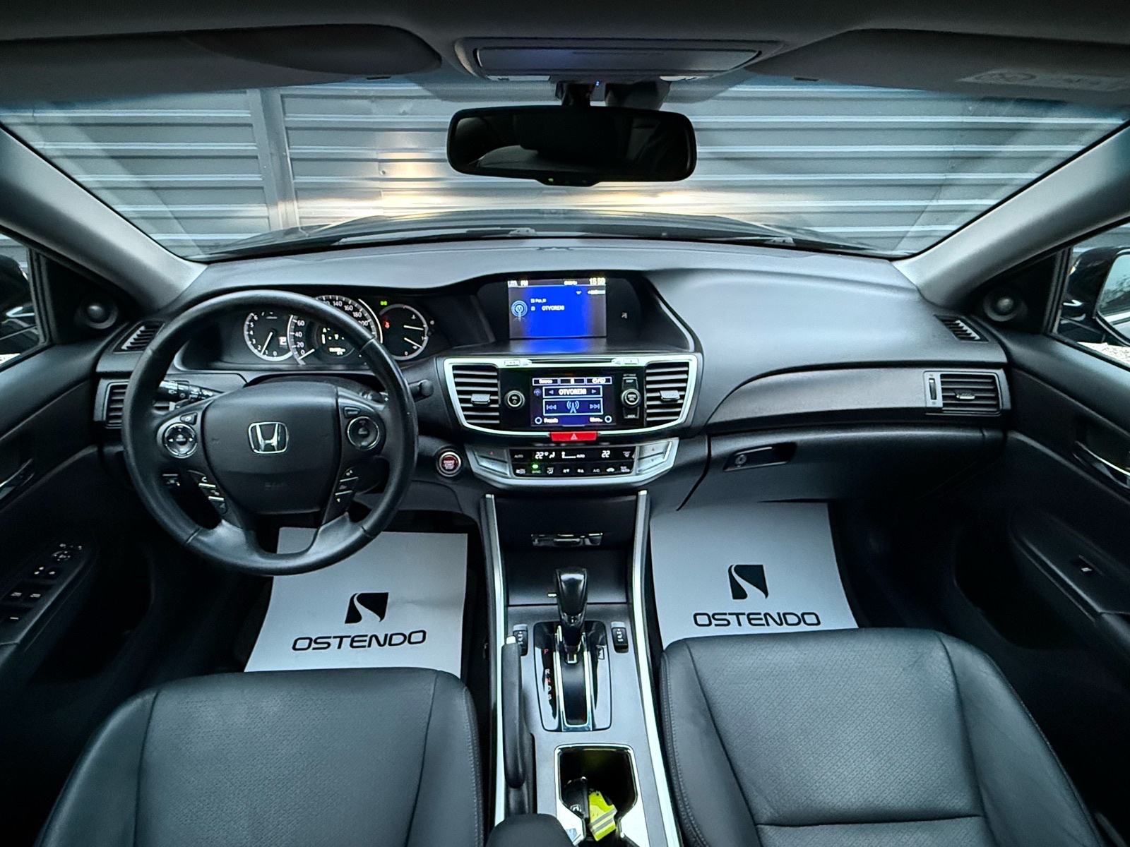 Honda Accord 2,4 automatik, fotografija 20
