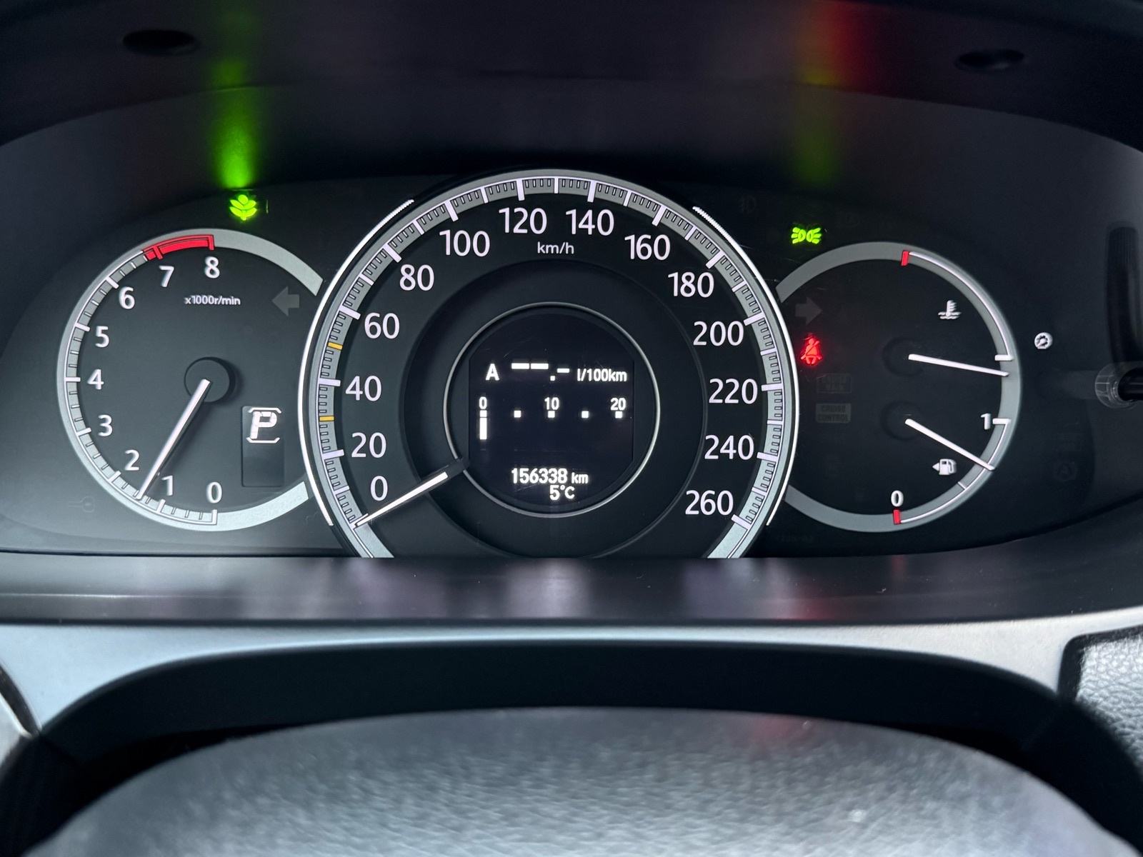 Honda Accord 2,4 automatik, fotografija 14