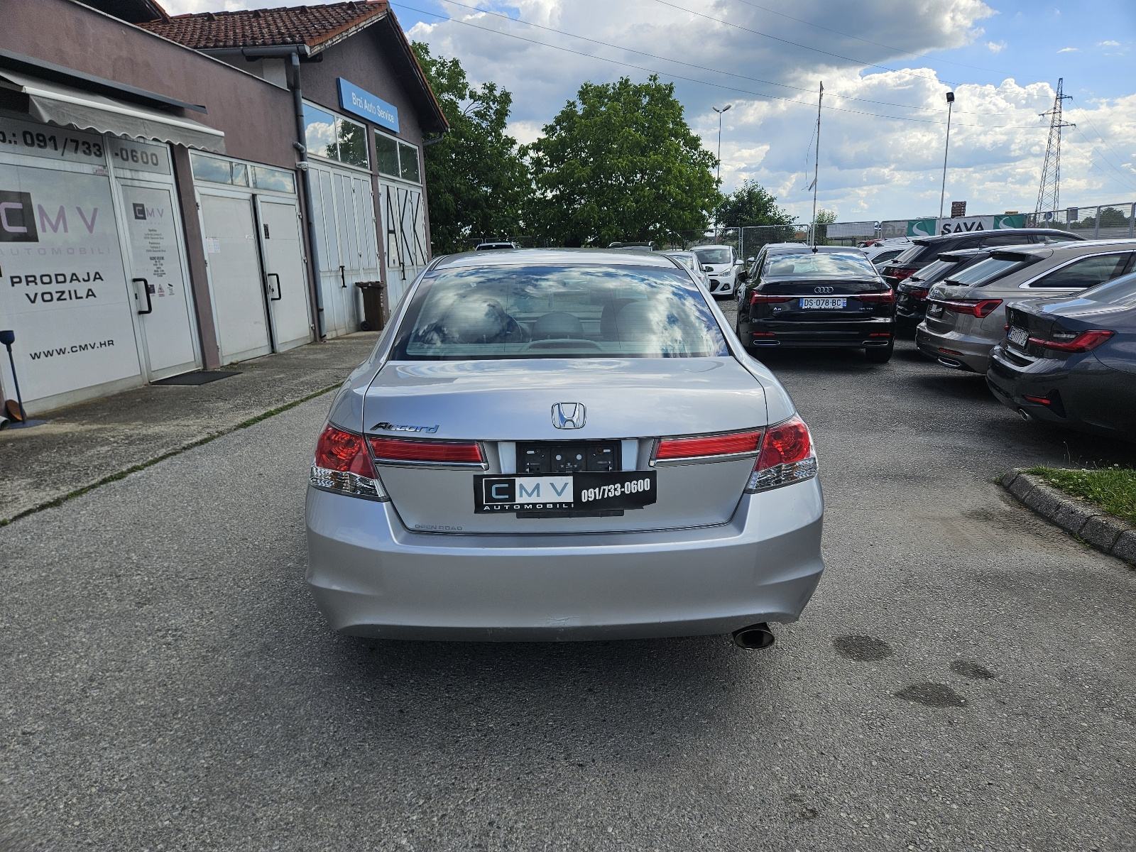 Honda Accord 2,4 automatik, fotografija 5