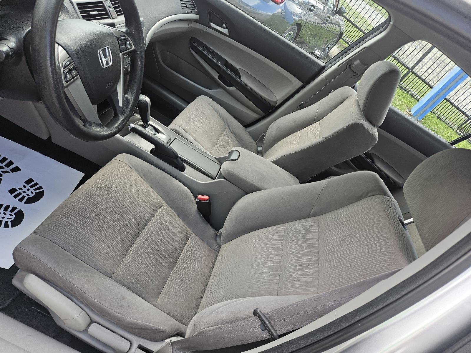 Honda Accord 2,4 automatik, fotografija 9