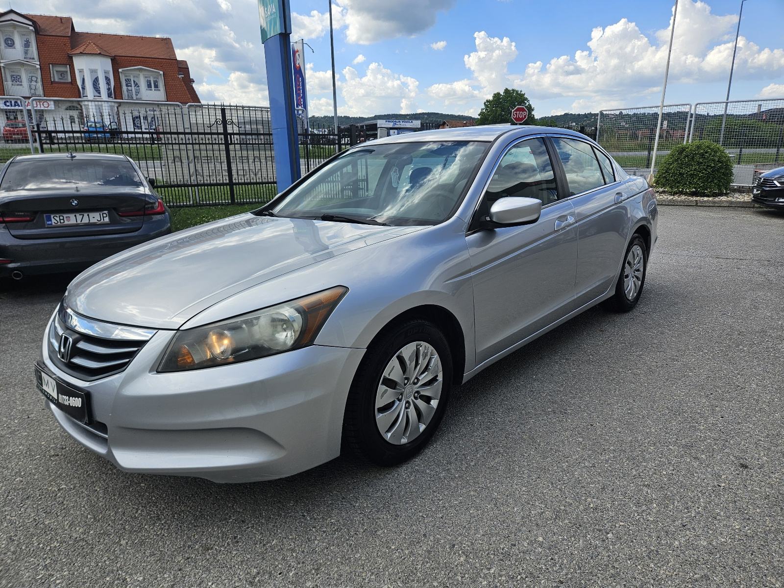 Honda Accord 2,4 automatik, fotografija 2