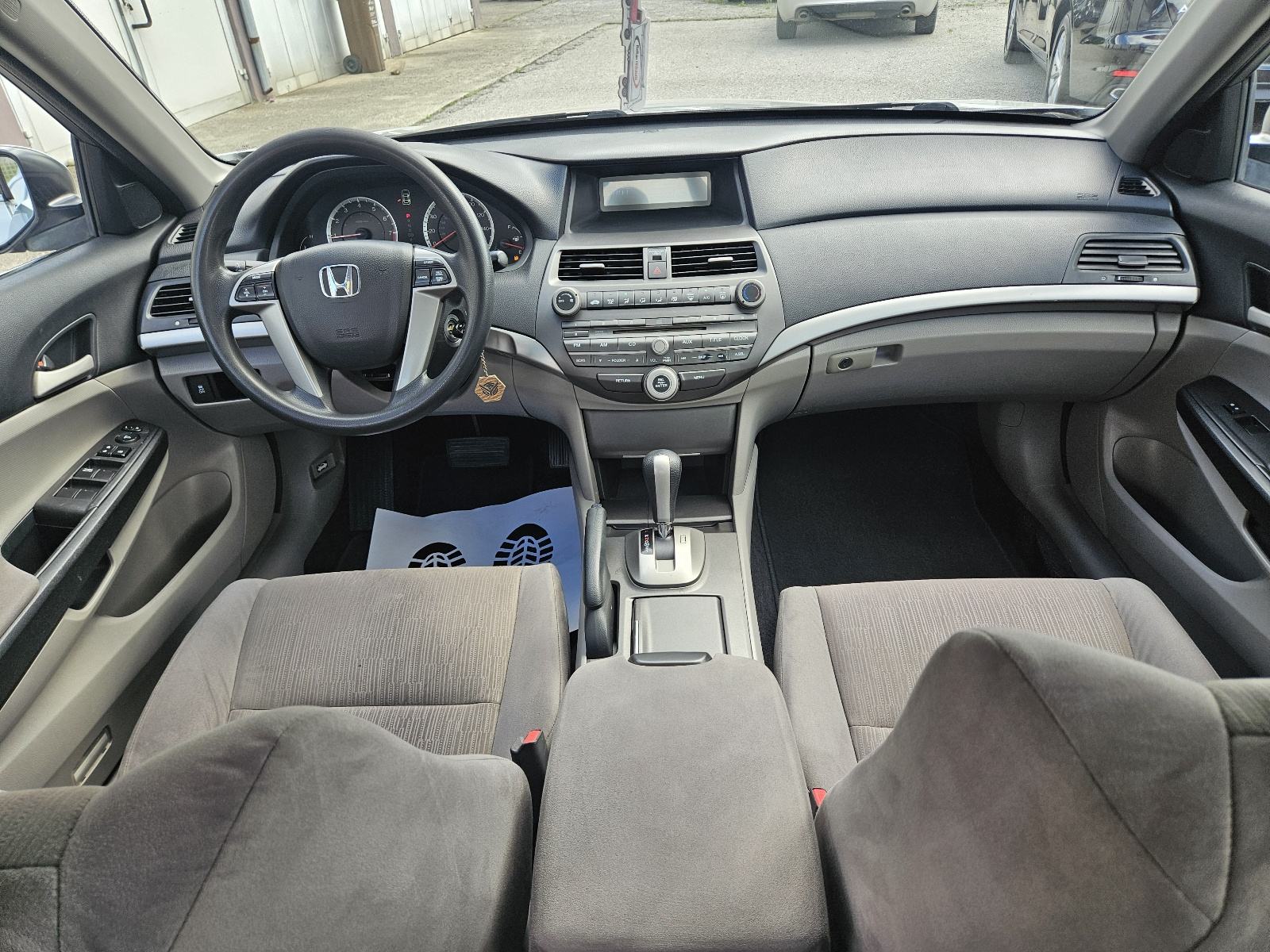 Honda Accord 2,4 automatik, fotografija 13