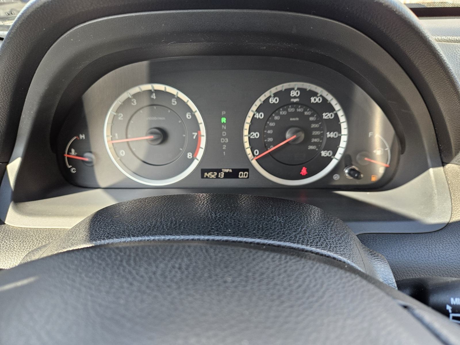 Honda Accord 2,4 automatik, fotografija 17