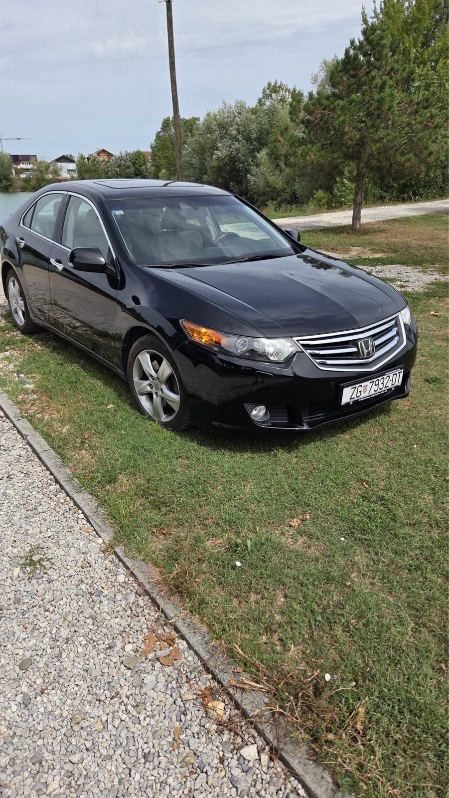 Honda Accord 2,4 automatik, fotografija 1