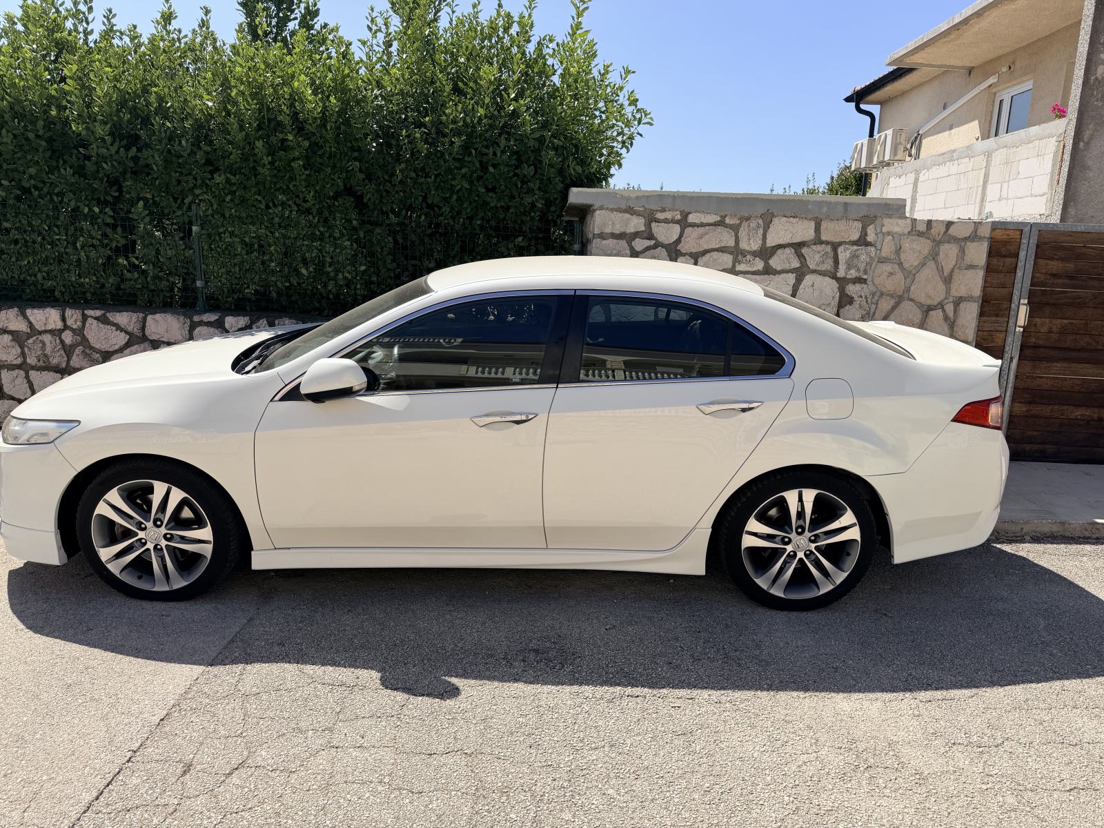 Honda Accord 2,4, fotografija 3
