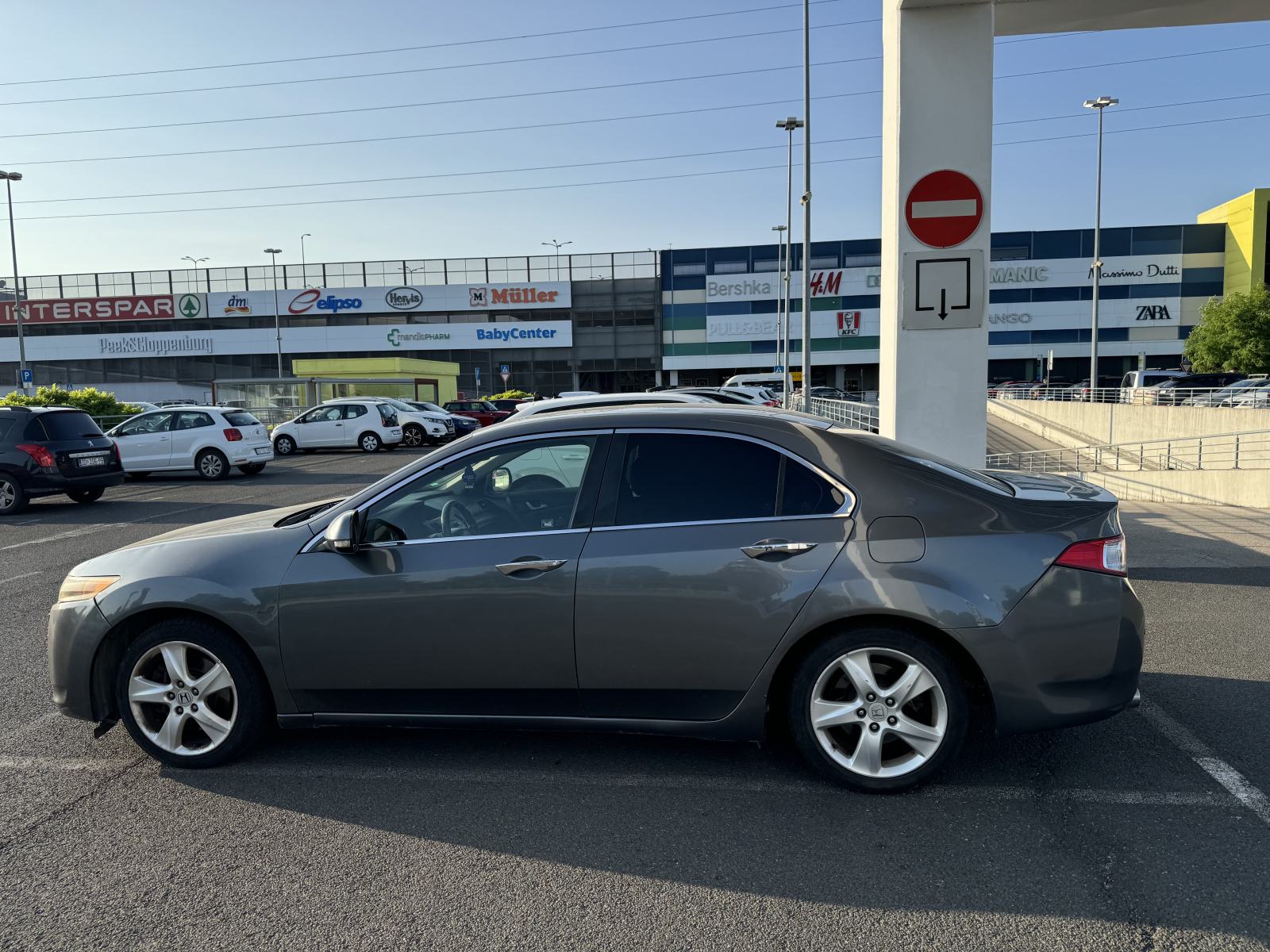 Honda Accord 2,4 i VTEC Executive + LPG, registrirana. godinu dana, fotografija 7