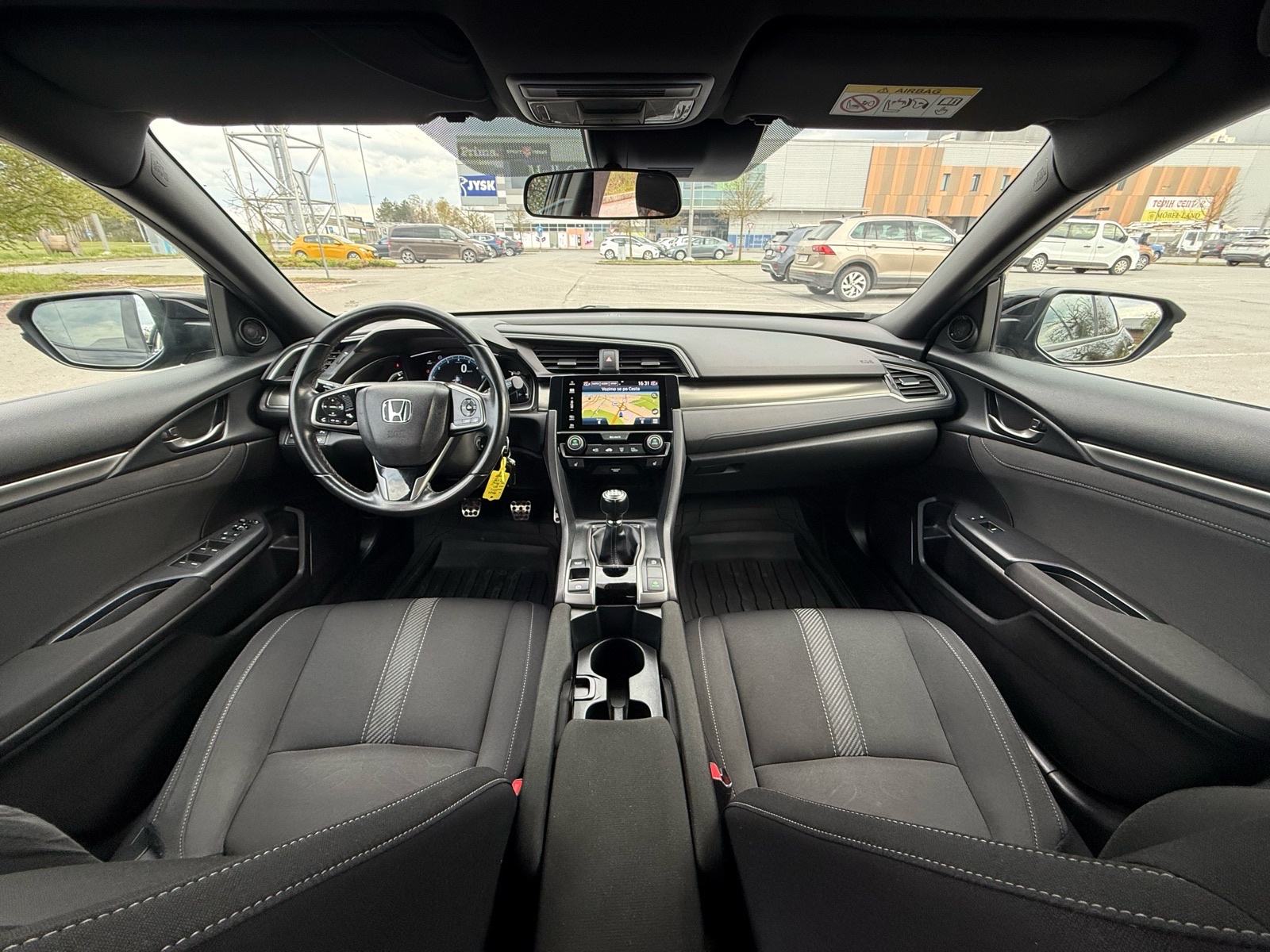 Honda Civic 1,0T LEASING BEZ UČEŠĆA, VELIKI SERVIS, NAVI, 1VL,SERVISNA, fotografija 13
