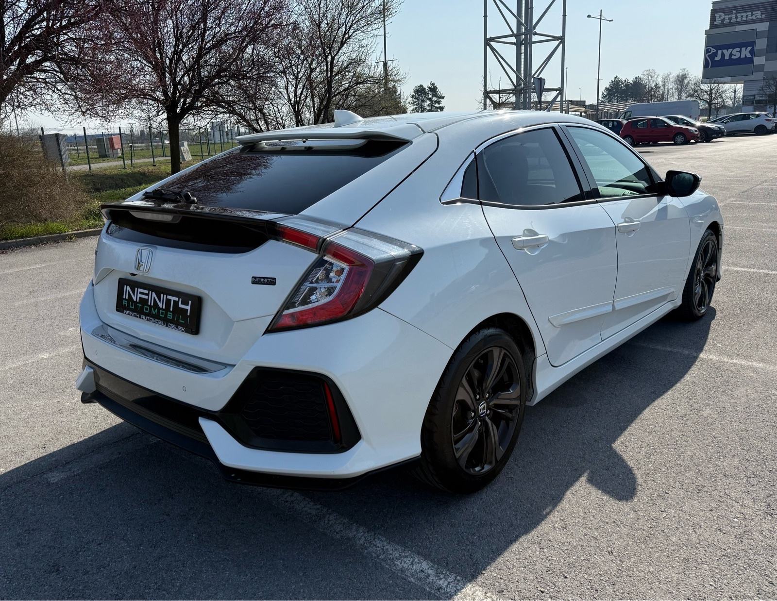 Honda Civic 1,0T AUTOMATIK, NAV, SERVISNA, LEASING RATA 303€,REG:03/27, fotografija 7