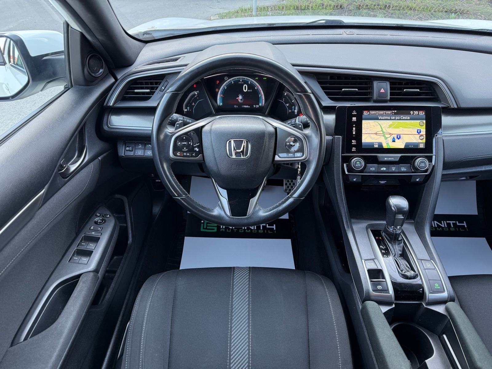 Honda Civic 1,0T AUTOMATIK, NAV, SERVISNA, LEASING RATA 303€,REG:03/27, fotografija 15