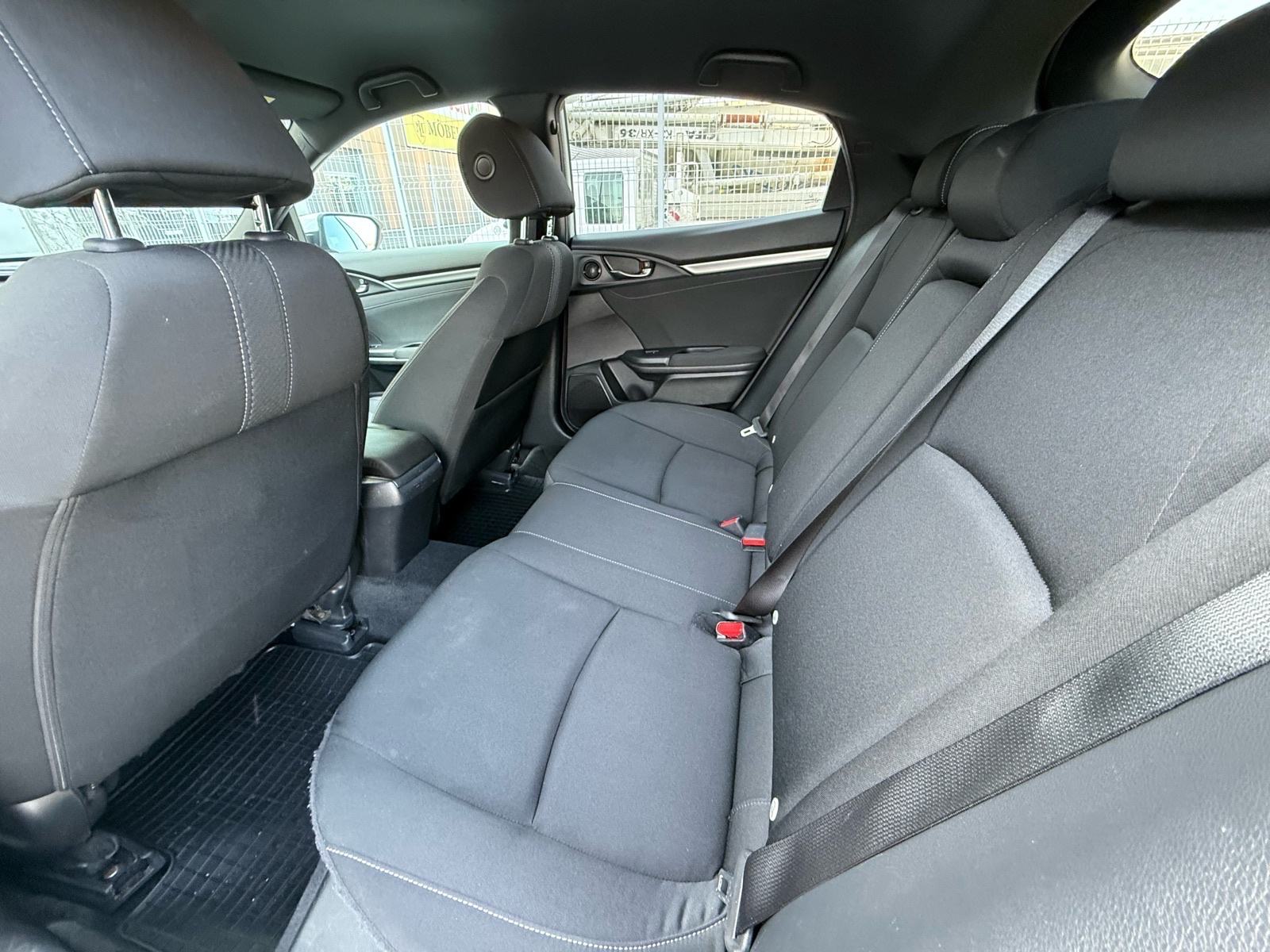 Honda Civic 1,0T AUTOMATIK, NAV, SERVISNA, LEASING RATA 303€,REG:03/27, fotografija 19