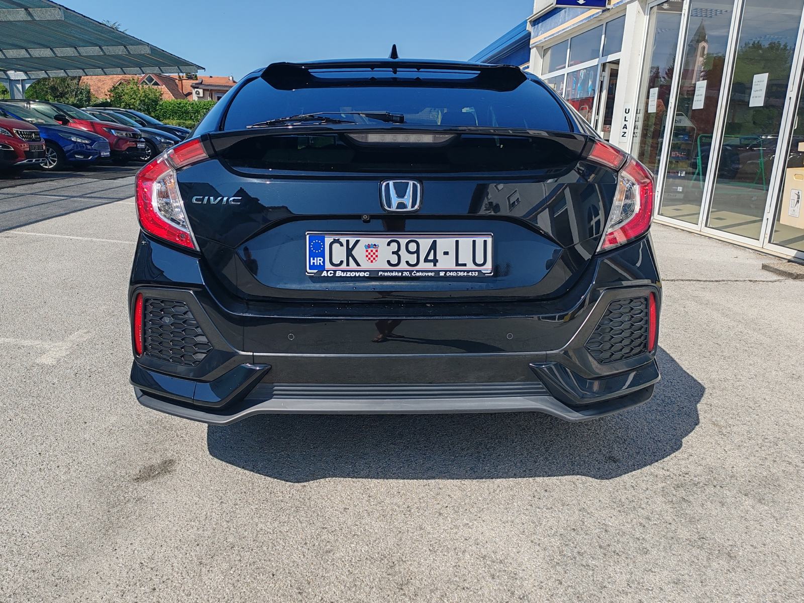 Honda Civic 1,0T, fotografija 7