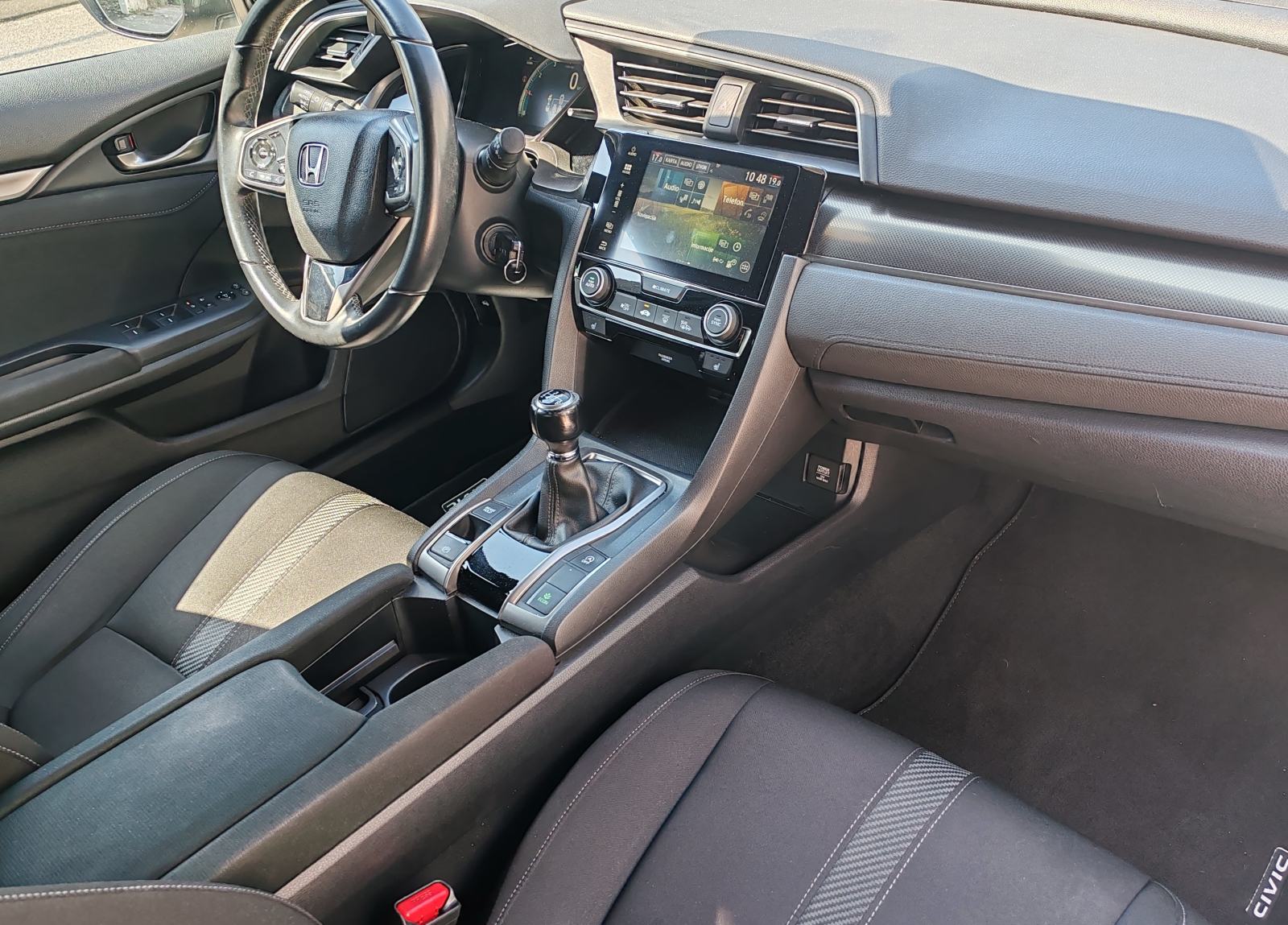 Honda Civic 1,0T, fotografija 12