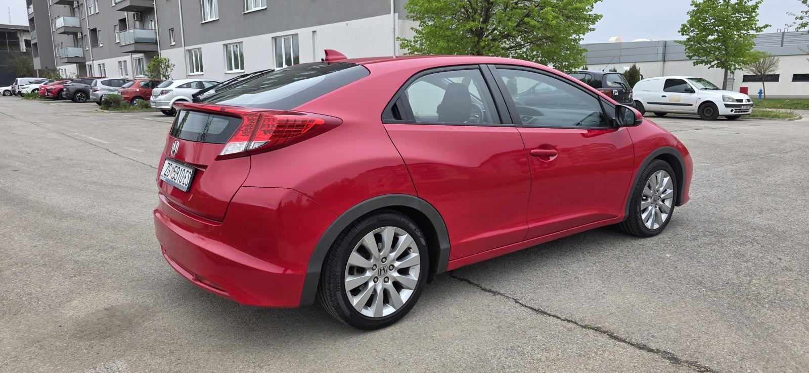 Honda Civic 1,4 reg. do 07/27, Odlično stanje, fotografija 14